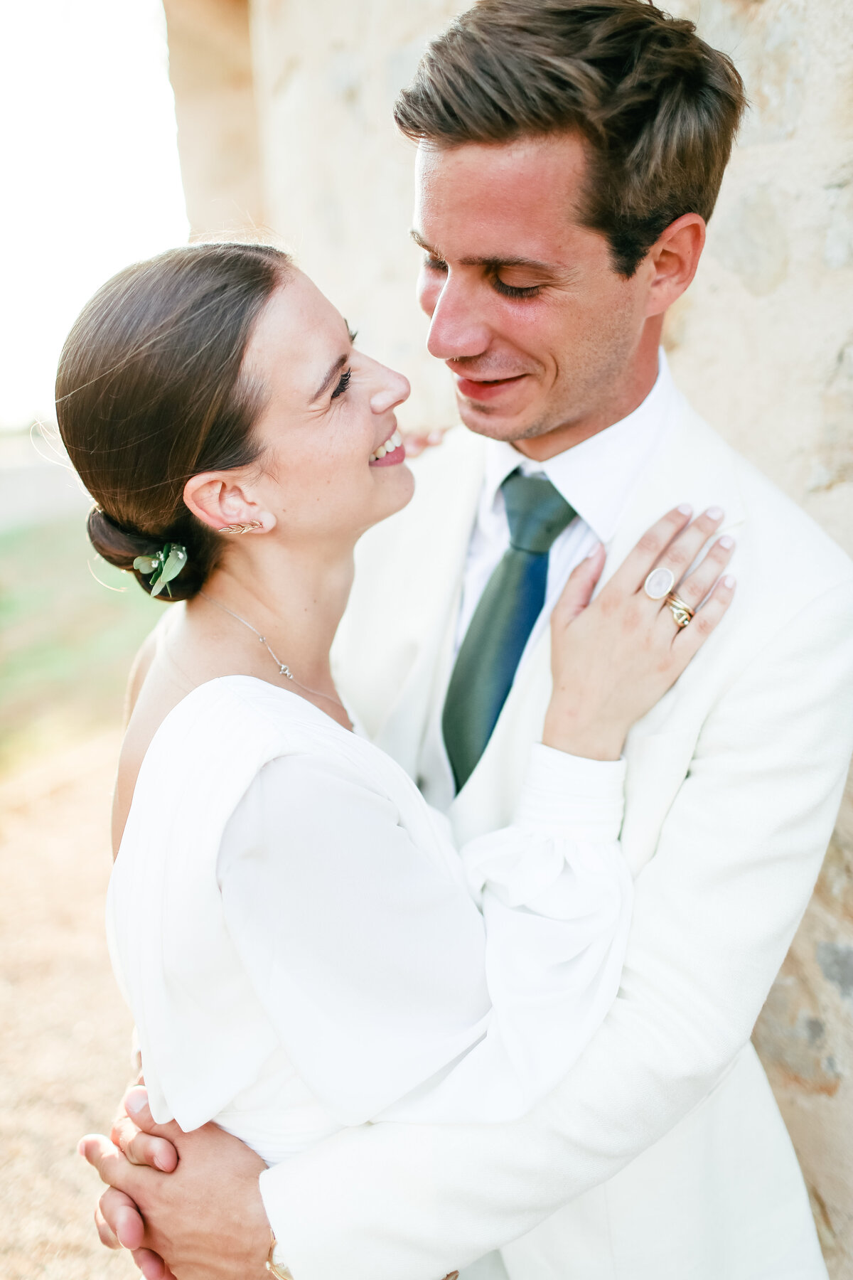 luxury-destination-wedding-chateau-rasque-provence-leslie-choucard-photography-19