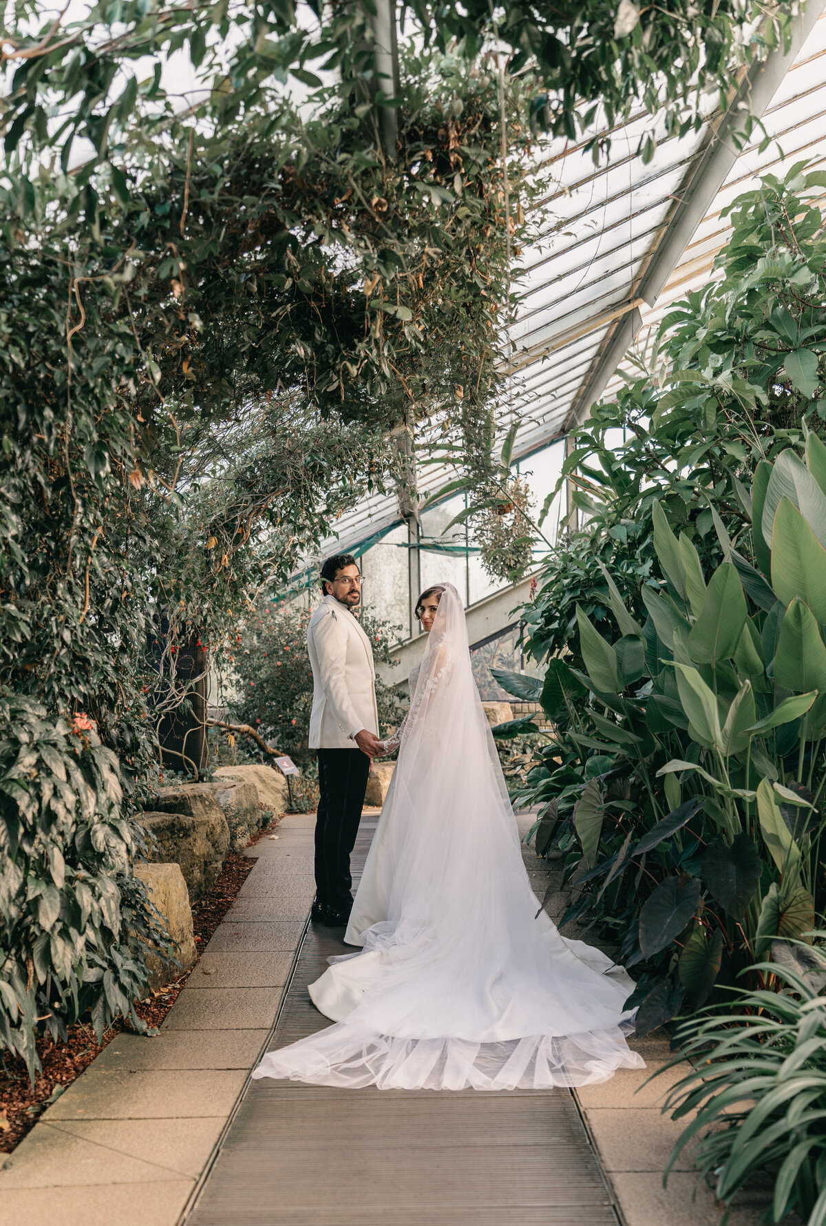 kew-gardens-wedding-photographer-61