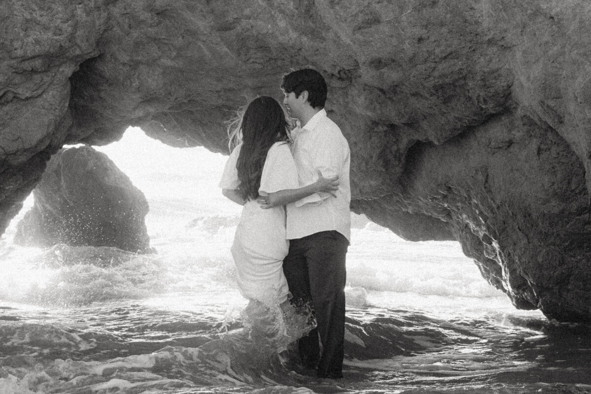 malibu elopement - california elopement - cliffside elopement - lizarrietaphotography-154