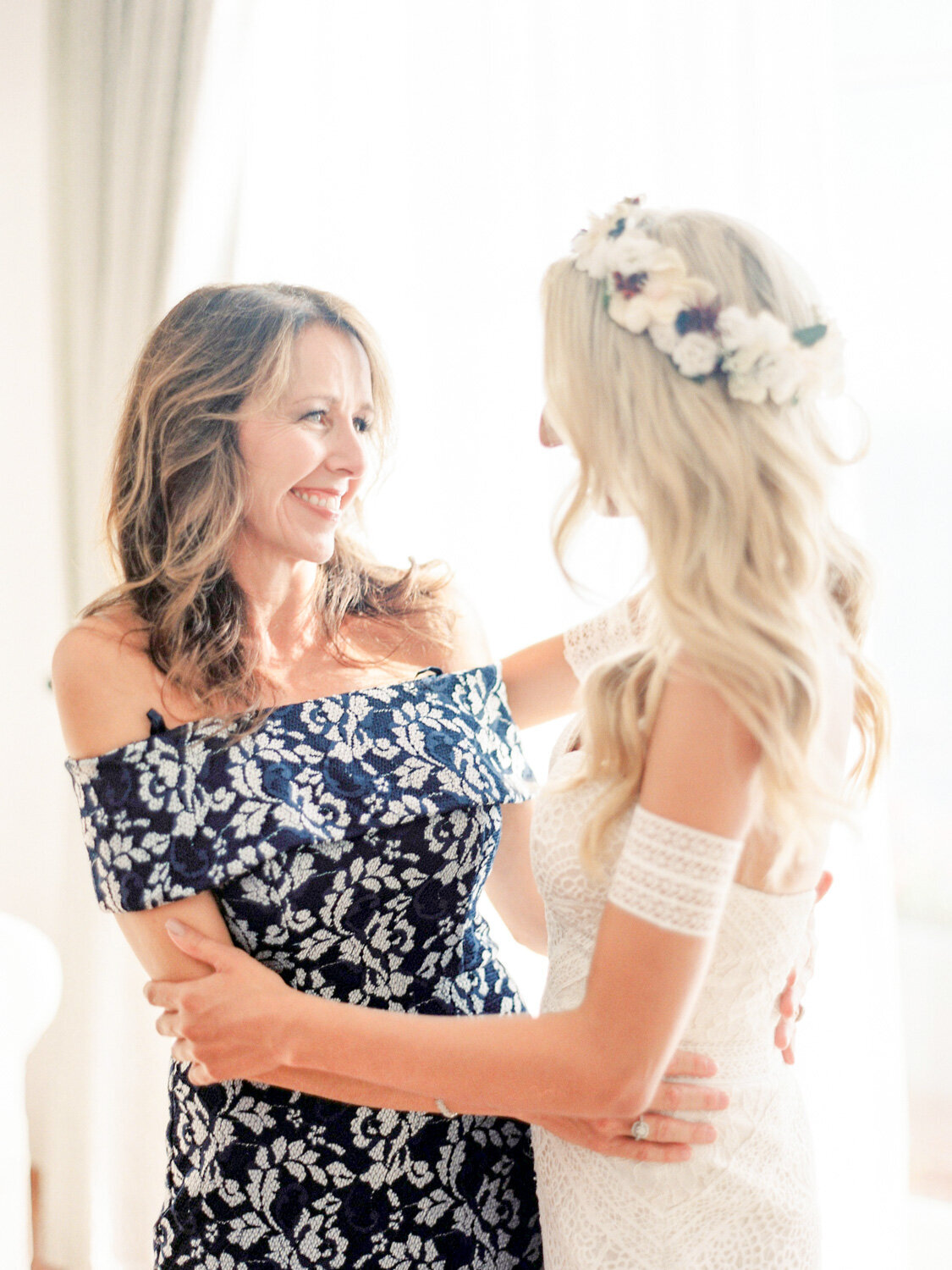 Bride getting ready at Hotel Marincanto