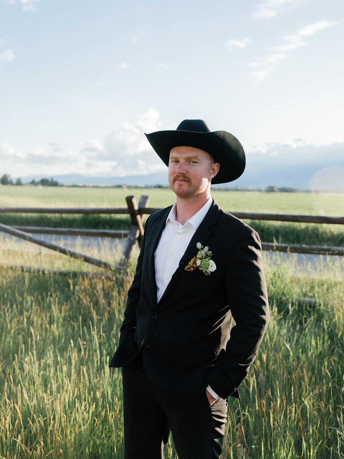 Sam & Molly_The Copper Rose Ranch Montana-717
