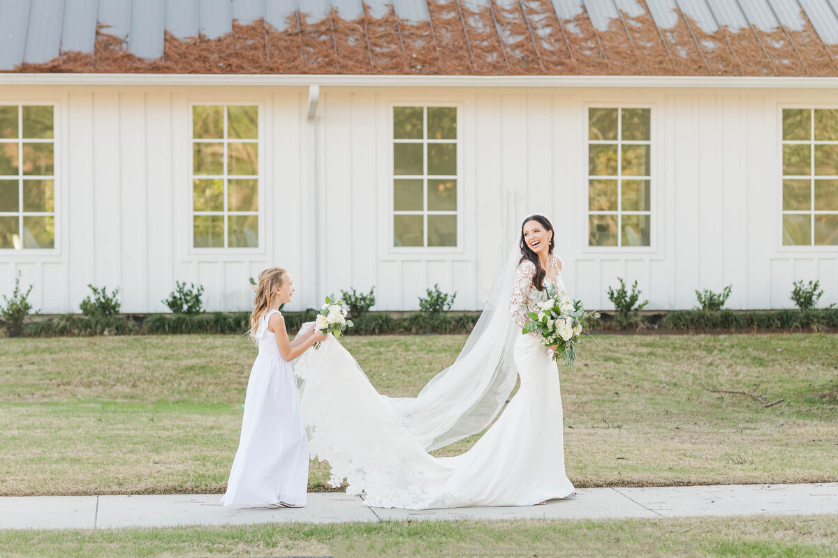 AbbieBridals_MollieJanePhoto_194_showit