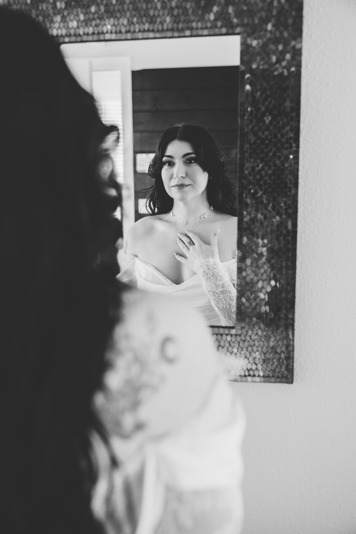 2025-2-23_NikoletteRickWedding-0543-2
