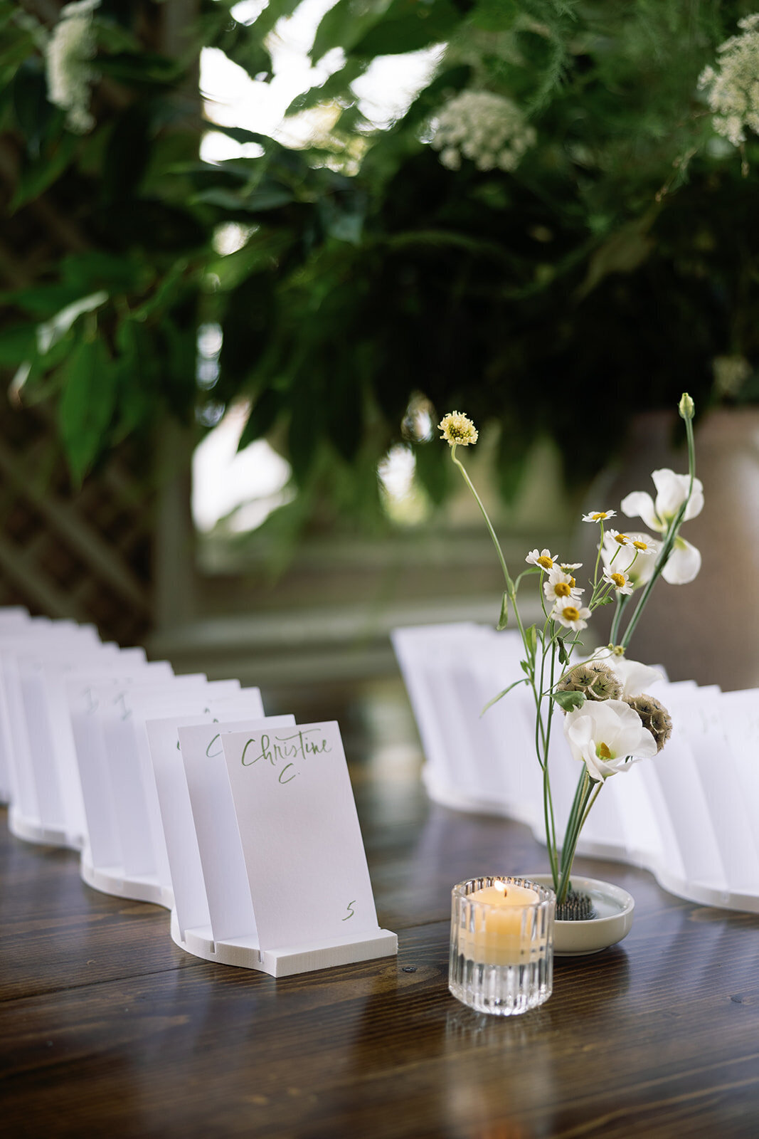 wedding-escort-cards-at-glen-manor-house