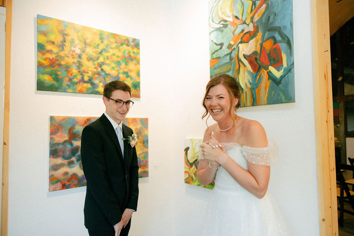 Brooke&PerronWeddingPhotos_GettingReady_AustinWeddingPhotographer_HereafterFilms-90