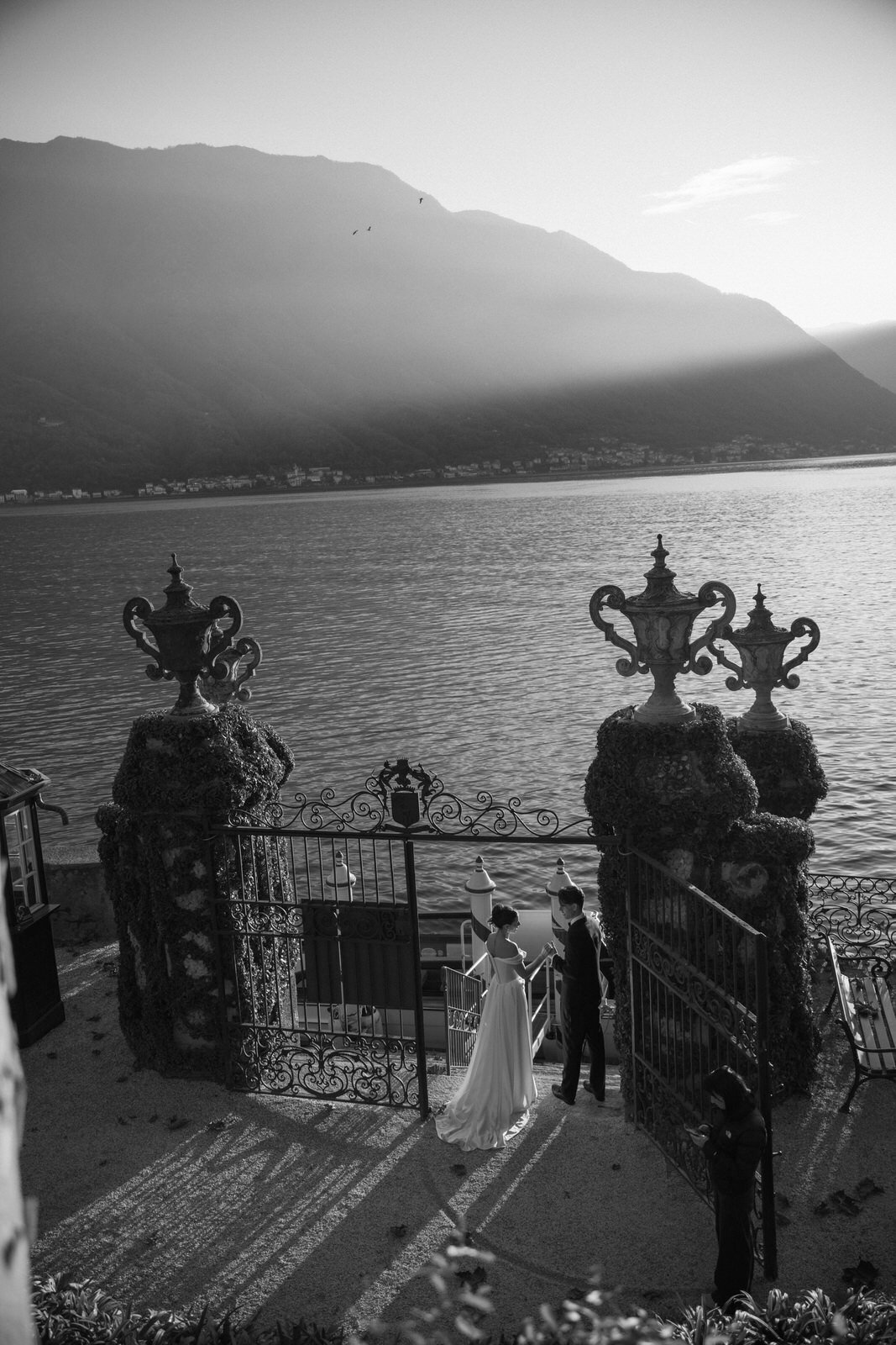 Flora_And_Grace_LakeComo_Editorial_Wedding_Photographer (50 von 73)