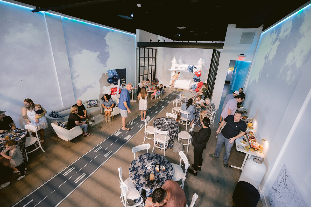 Axel's Airplane Birthday 024