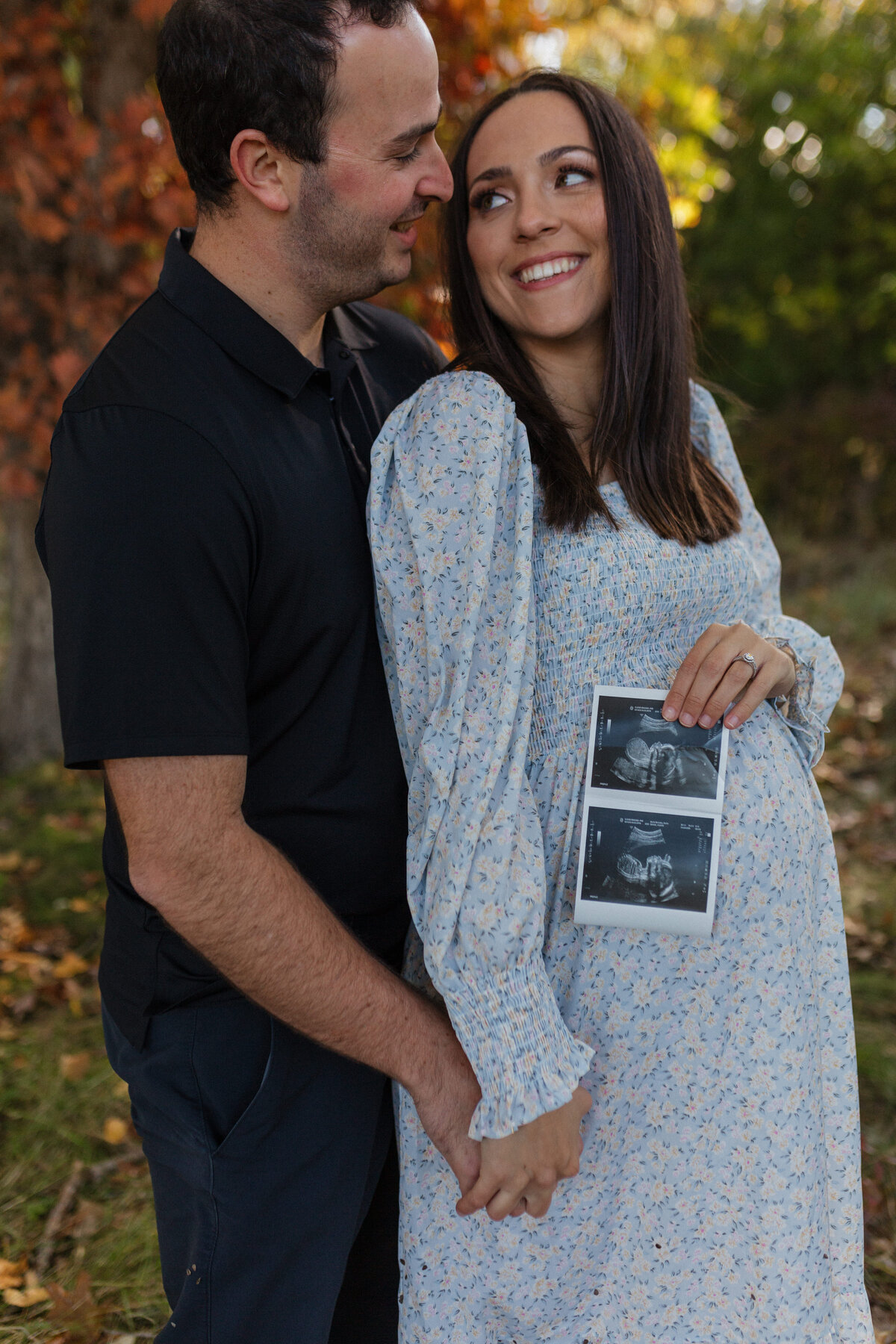 windsor-maternity-fall-photo-session0096