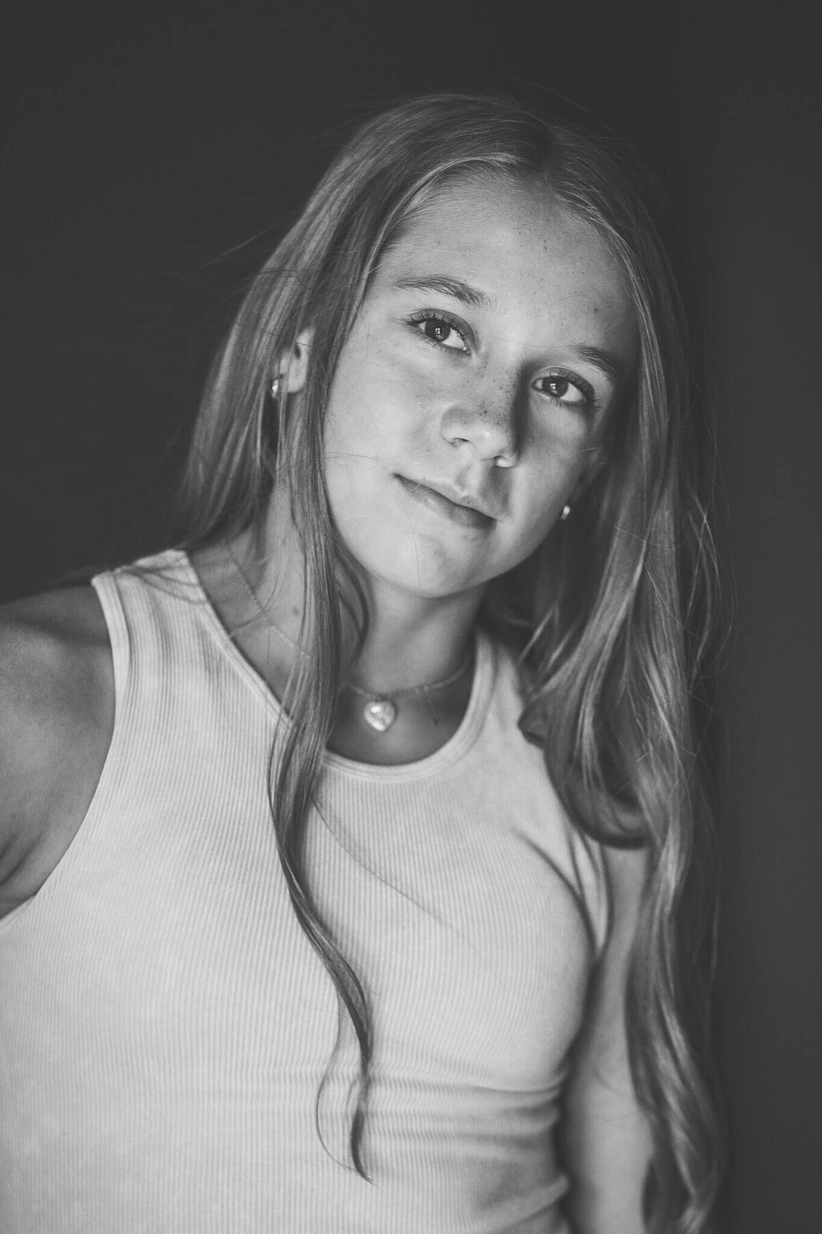 OliviaStudioAugust-2986-BW