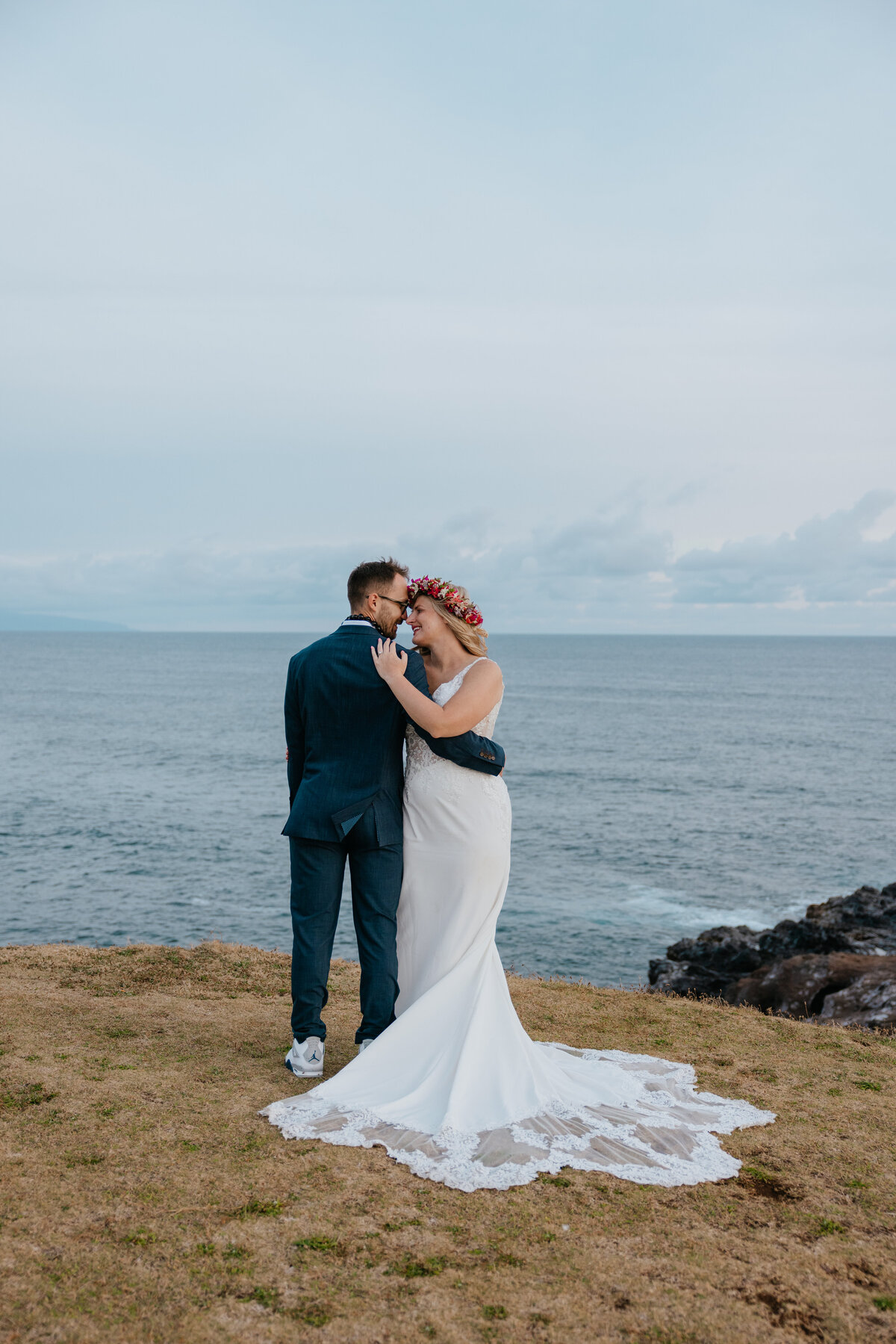 elope love in maui