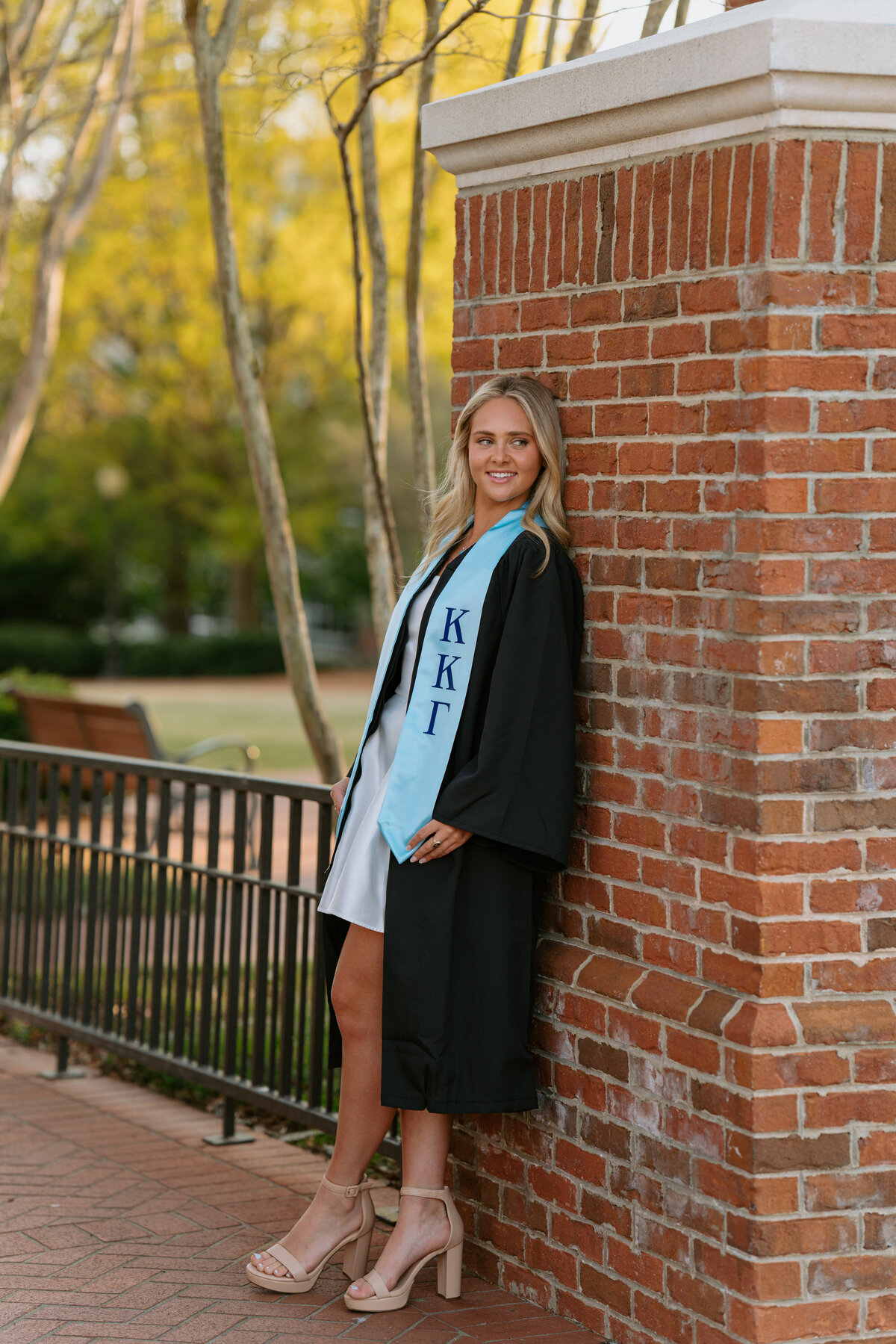 Morgan Combs Senior - Riley Rutland Photography, LLC.-77 (1)