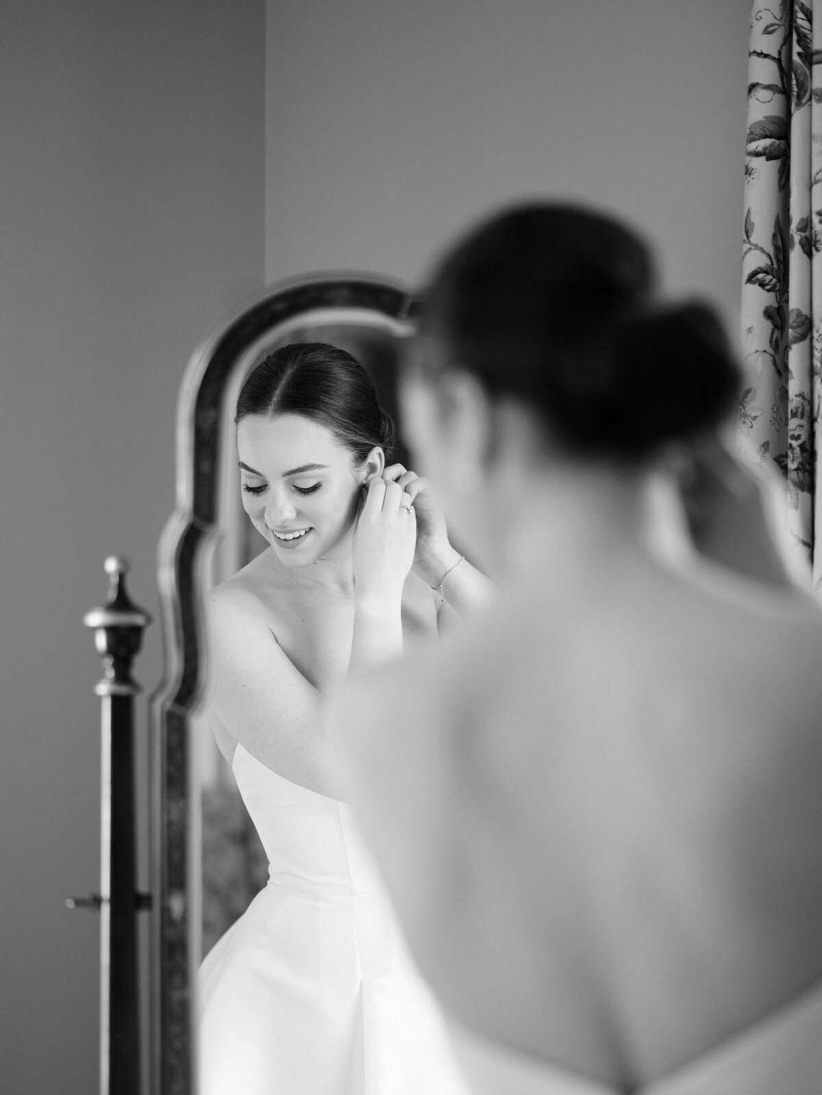 Charleston-and-Washington-DC-Wedding-Photographer-Brittland-Estates-Emily-and-Sam-4