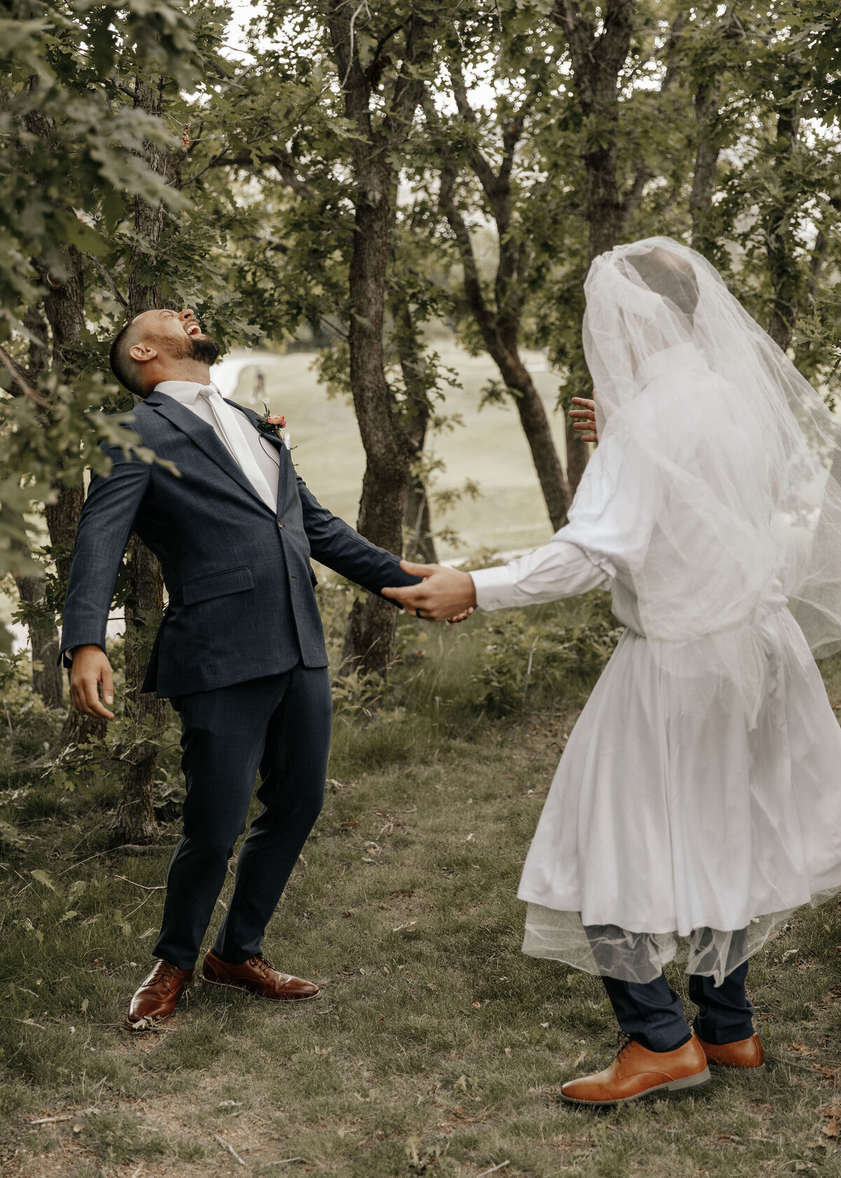 Amberlyn&Ben-GettingReady-73