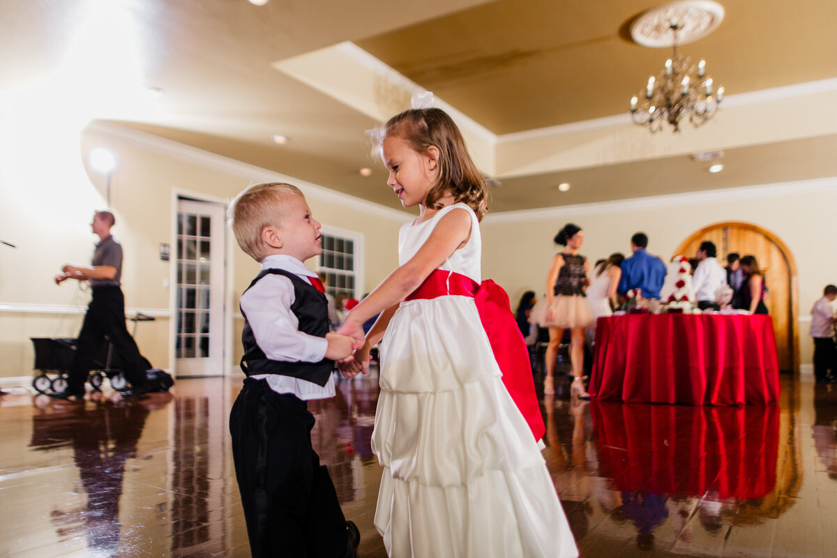 san_antonio_austin_texas_wedding_photographer-Gardens-Cranesbury-View-LnG-1286