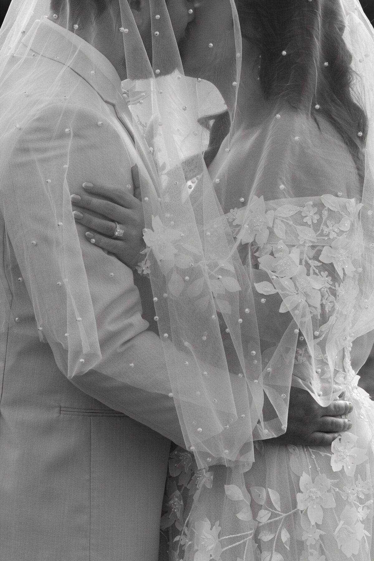 Collin&Delaney_Bride&Groom_NikkiAnnettePhotography-52