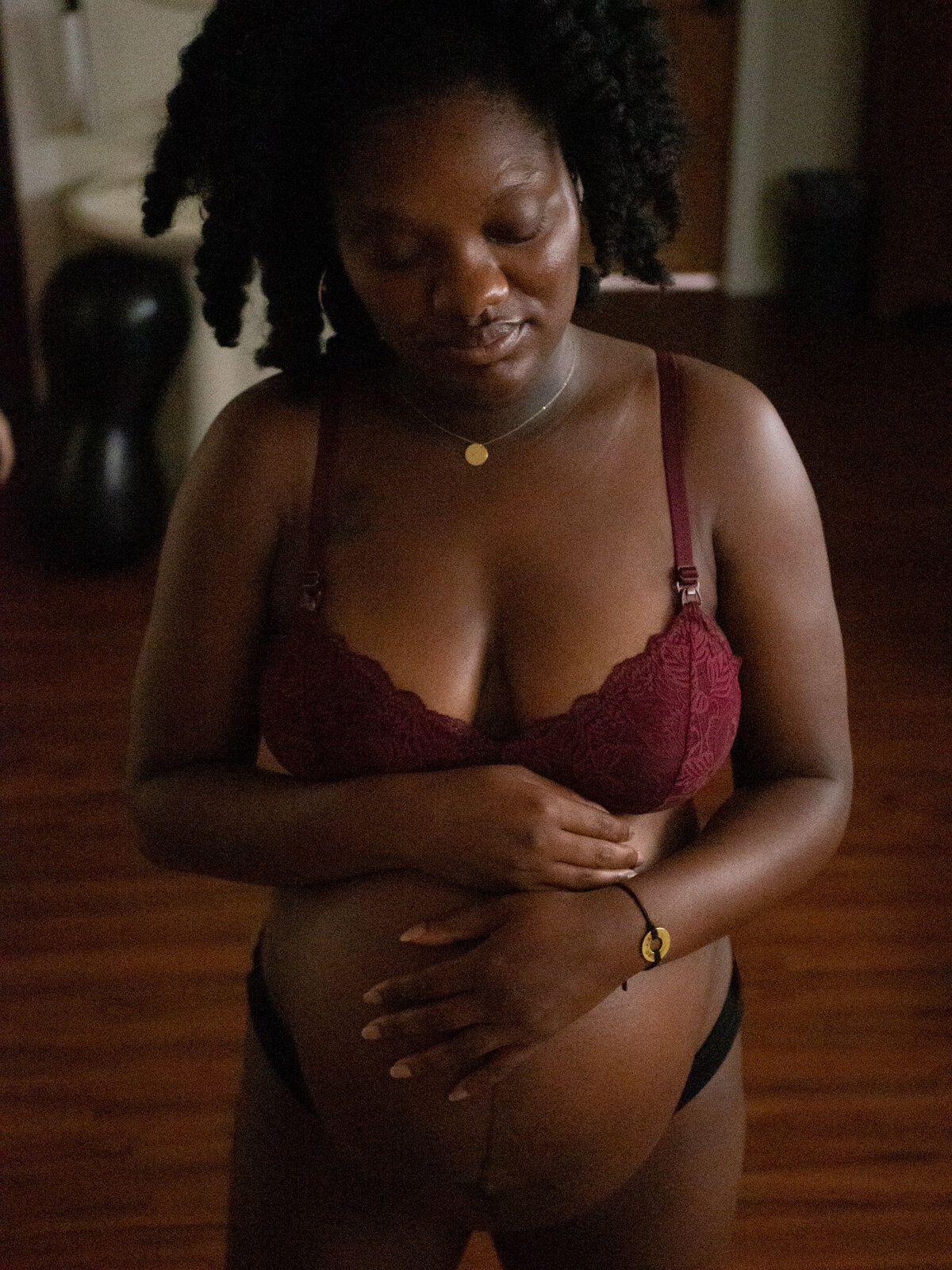 A pregnant woman labors silently at a birth center in Seattle, WA.