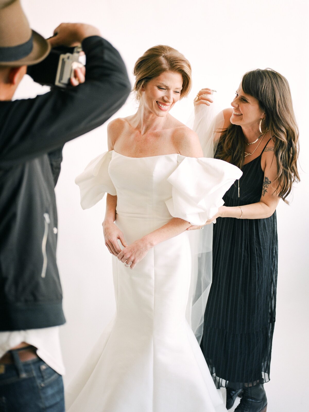 Houston-wedding-photography-and-videographyKH-LightbulbLeagueHoustonbrandphotographer-21