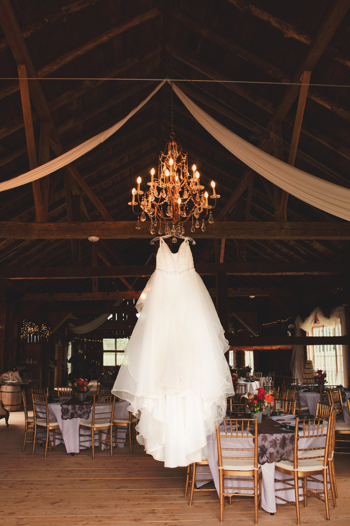 wedding-dress-detail