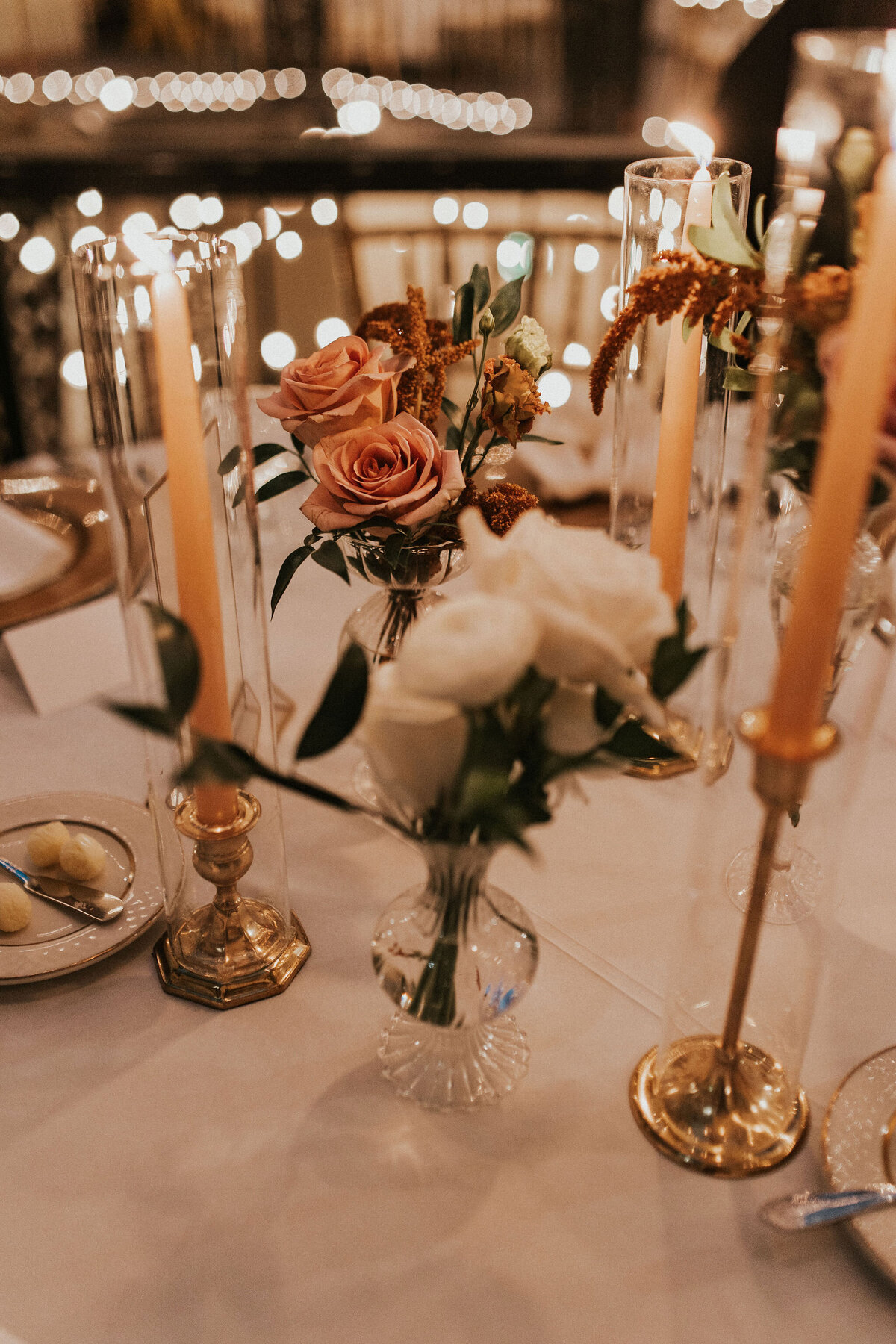 WELLING-FLORES.Wedding.EngineersClub-rcptn-33