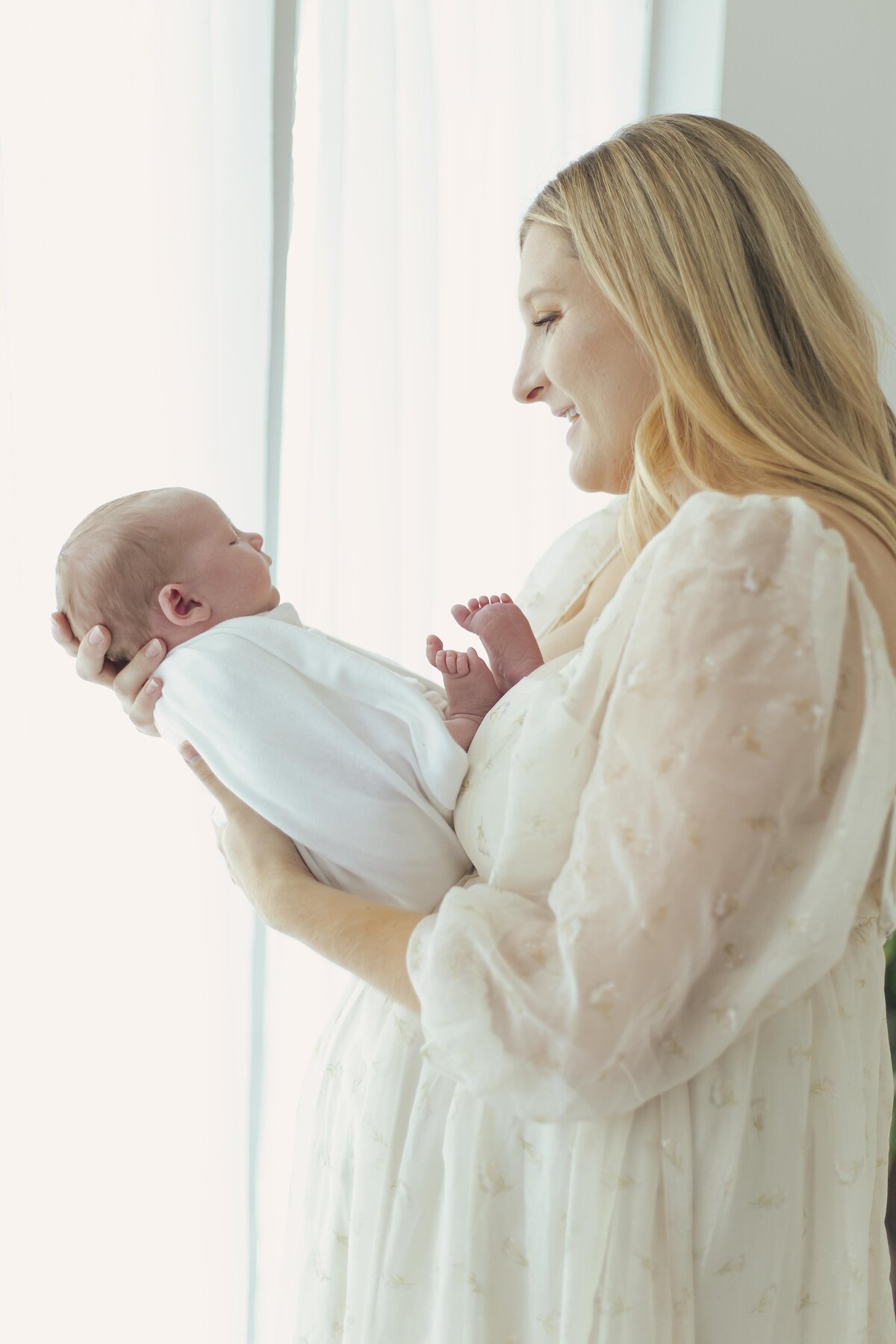 8U2A8985-omaha-newborn-photographer