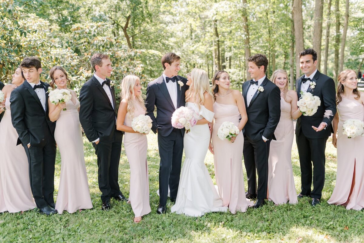 Classic+Blush+&+Gold+Goodstone+Inn+Wedding+Bride+&+Groom+Megan+Kelsey+Photography-540