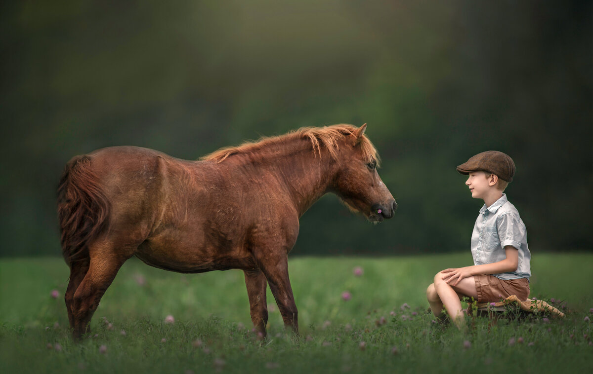 Optimized: A candid moment sharA candid moment between a boy and his horse  captured by Ottawa  family  photographer, Sonia Gourlie