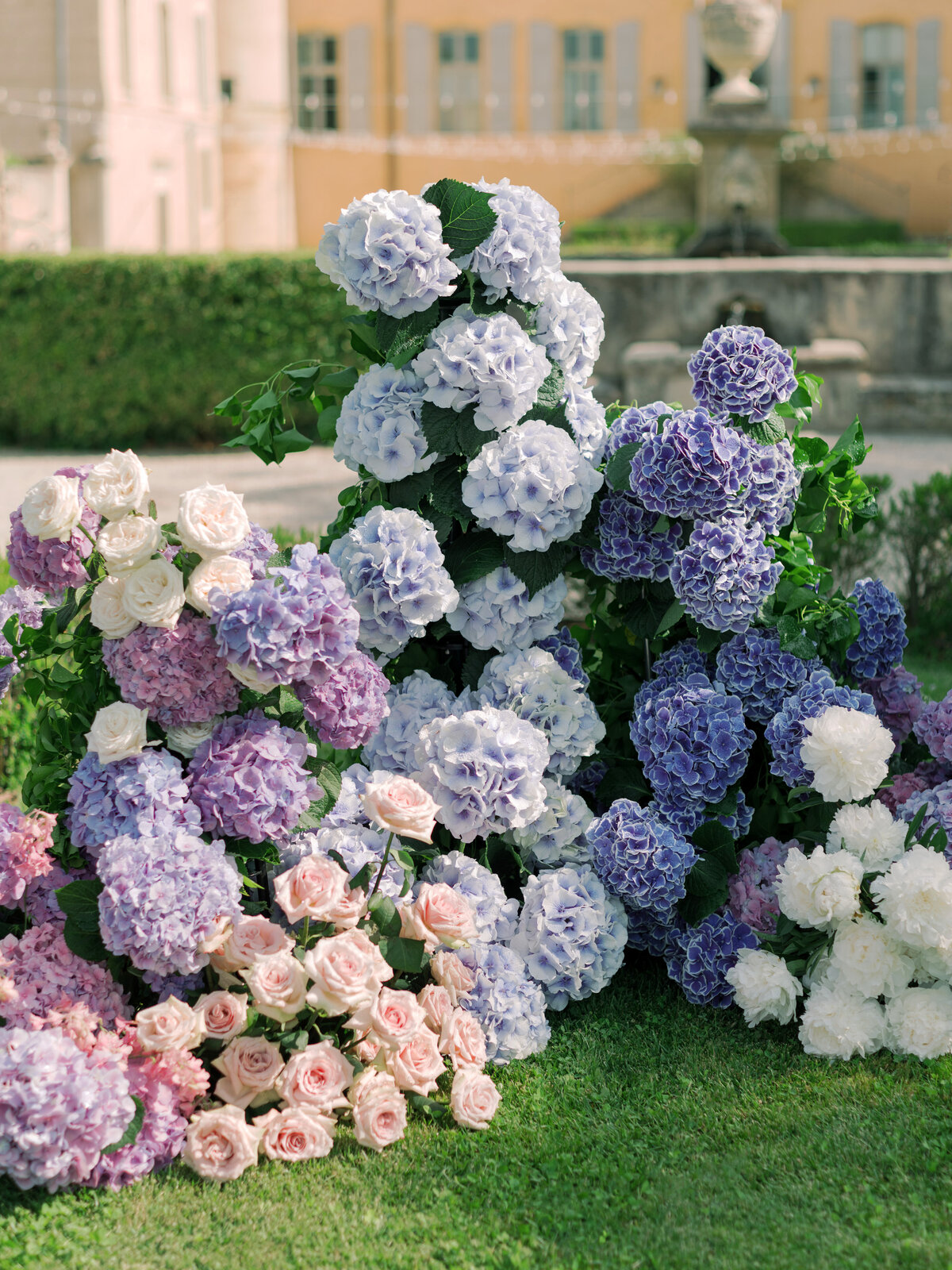 Jennifer Fox Weddings American wedding planning & design agency in Provence, crafting luxury weddings at Château de Fonscolombe sophieeptonphotographyjordynrichardwedpreview-80