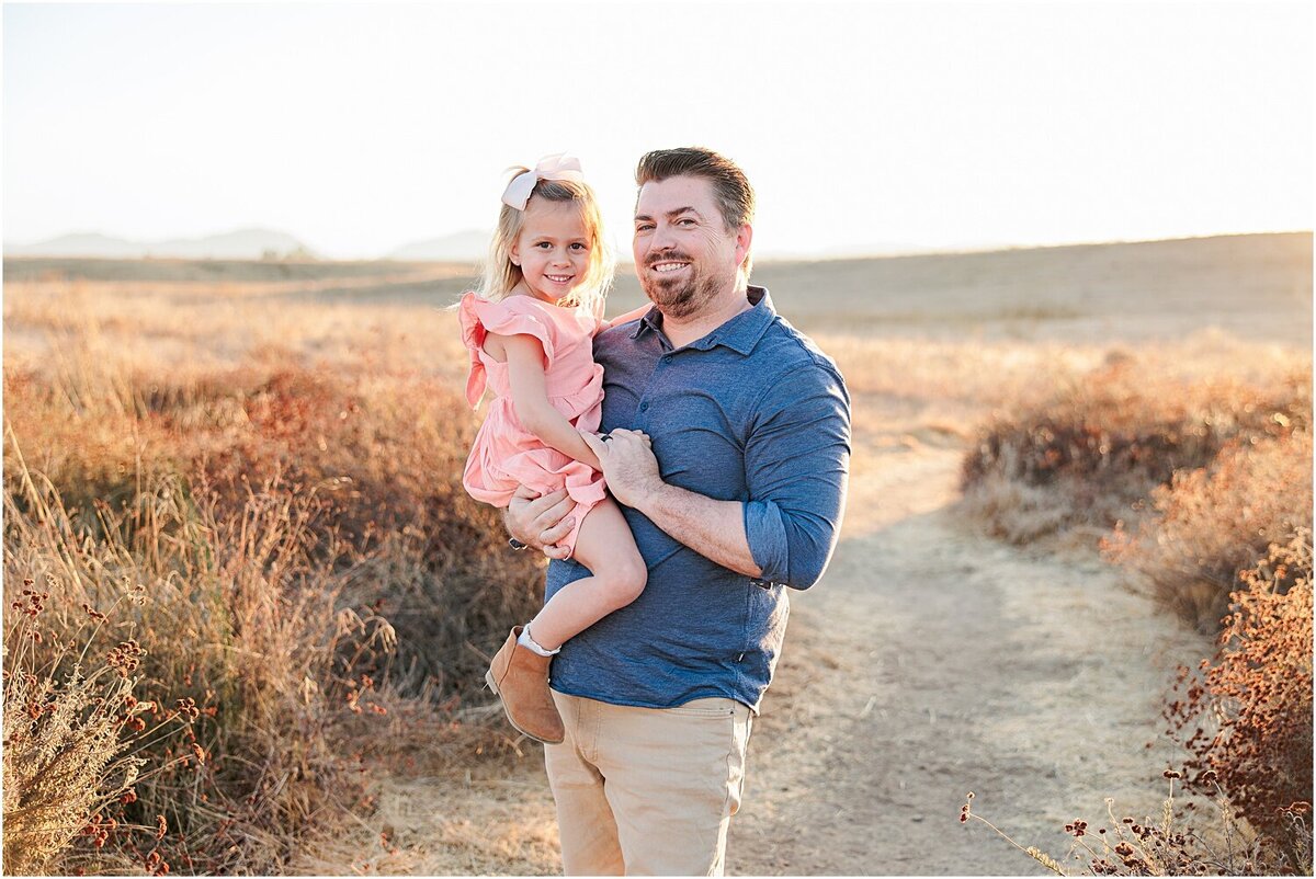 Family-Photos-in-the-Field-Southern-California_0008