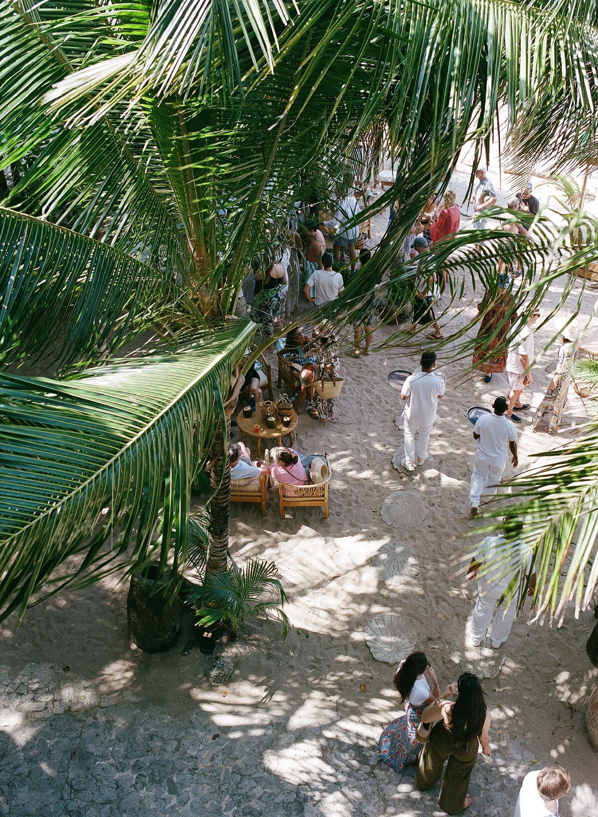 Wedding beach celebration  in Colombia  by best Colombia wedding photographer Mo Davis