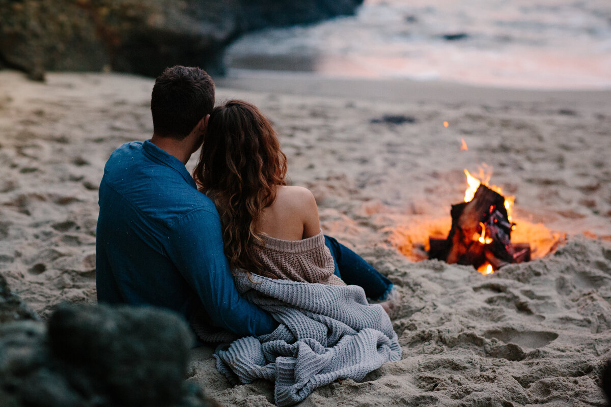 THEDELAURAS_LAGUNABEACH_WEDDINGPHOTOGRAPHER_THREEARCH_ENGAGEMENT_RACHELJON_321 copy