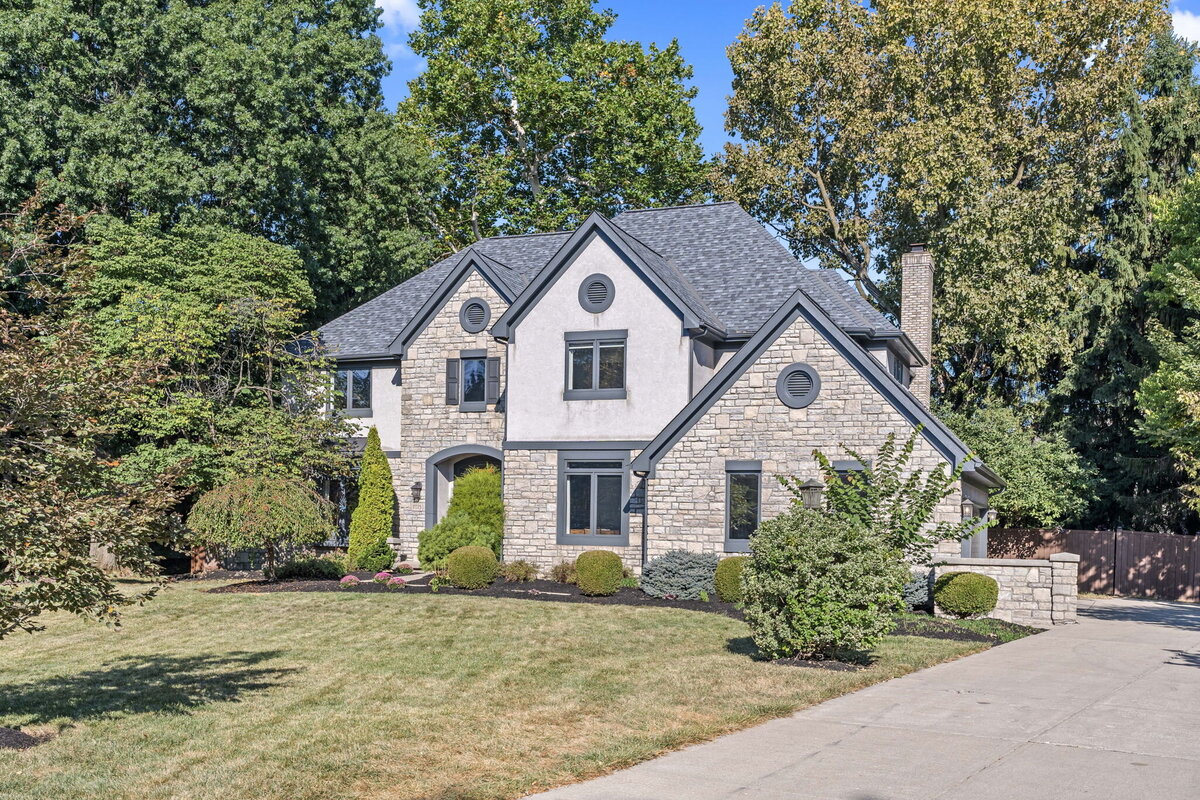 3-web-or-mls-A7407626