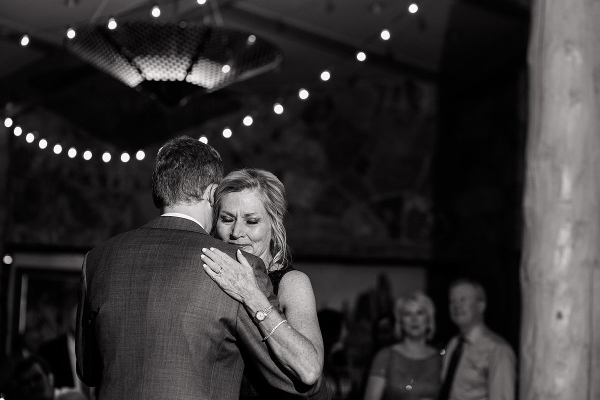 mother son dance at wedding