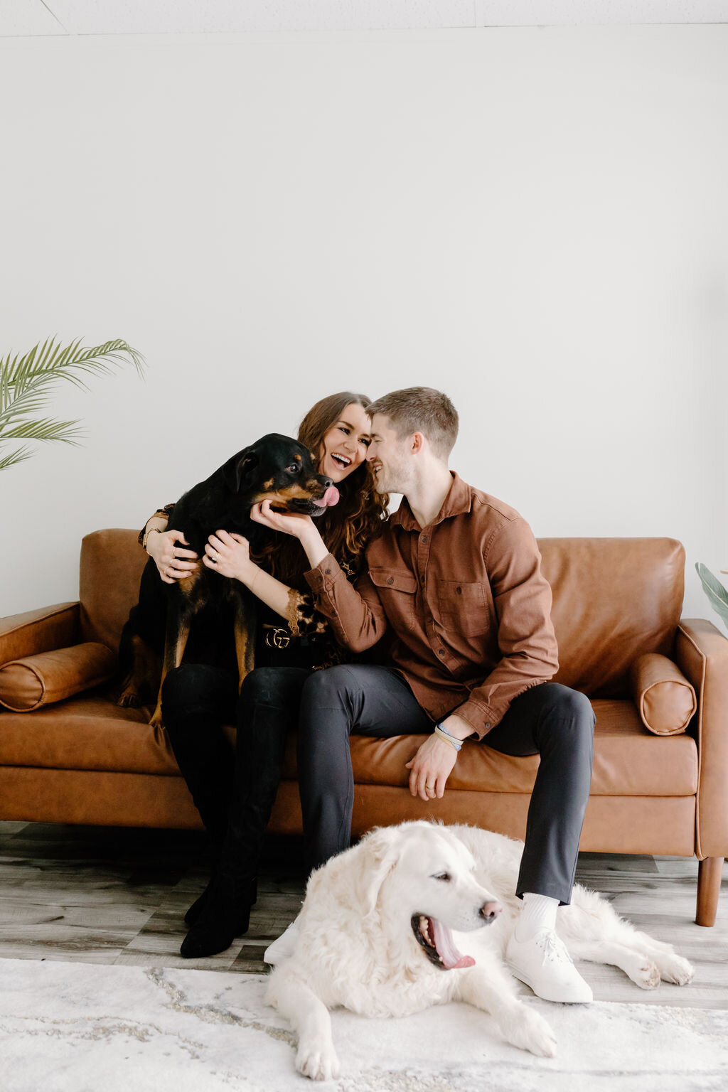 christina_ney_photography_wedding_engagement_lifestyle_photographer_dubuque_iowa_wedding_planning_assistance_adventurous_bold_laidback Family Photography14