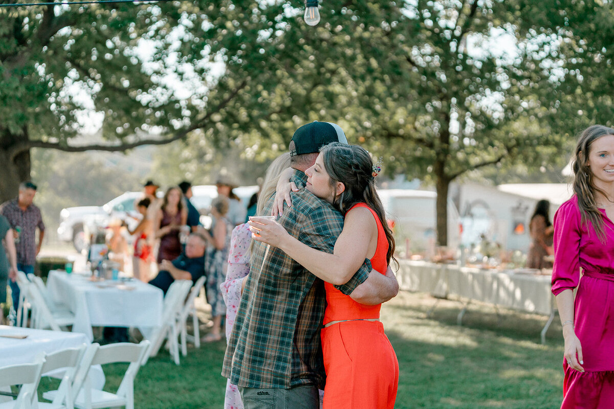 KendalBanksPhotography_WeddingPhotography_SerciBrent_TaylorBarn-04583_websize (1)