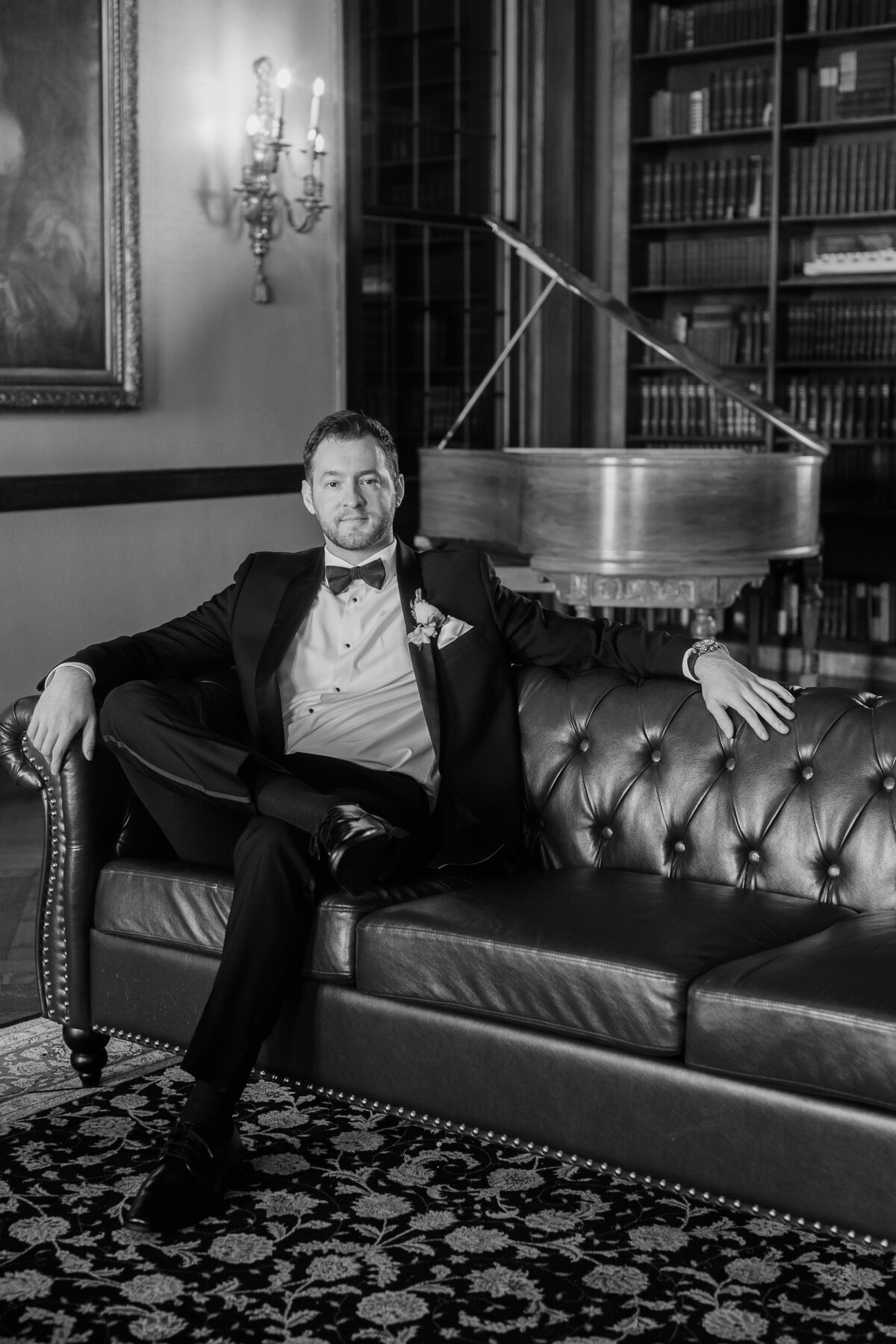 War_Memorial_Luxury_Wedding_Venue_Detroit_Michigan_Jordyn_Dryden_Photography-168