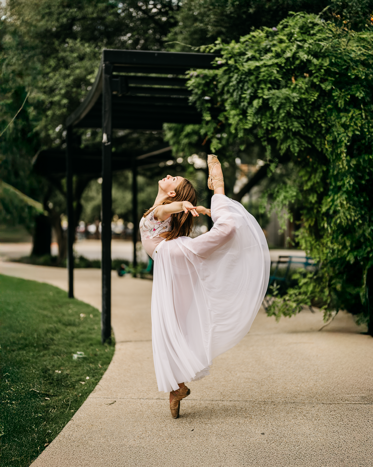 2025Model41Petra-Sneak2-0002