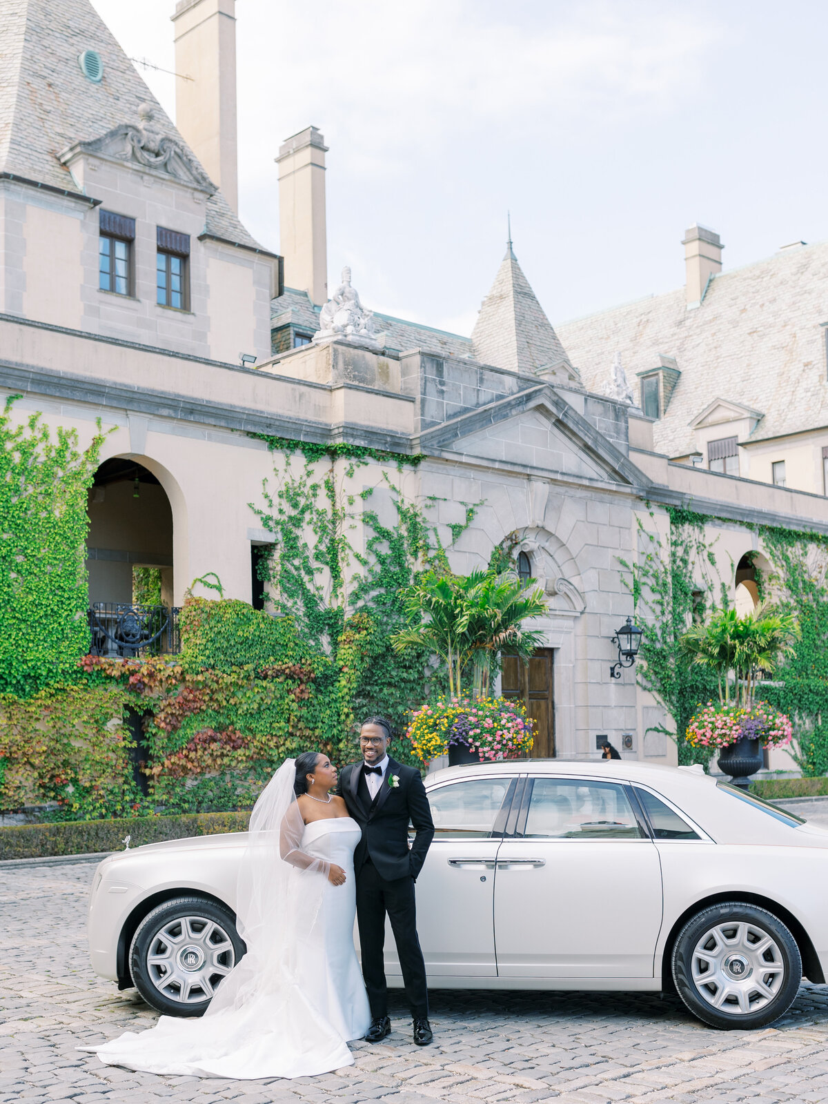 KatieTraufferPhotography-LaurenandJohnnyWedding-365