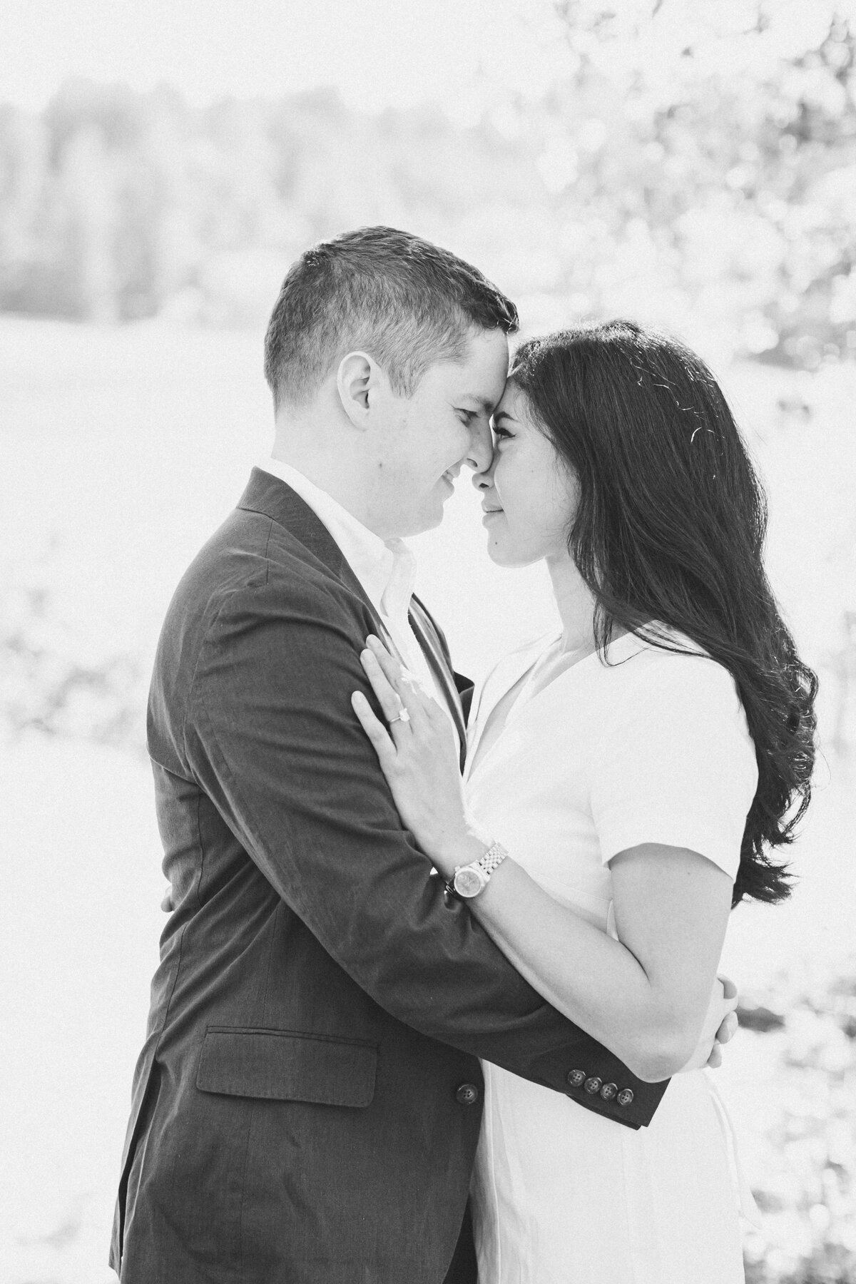 19-MiaRoddy-Engagement-JackLondonPark