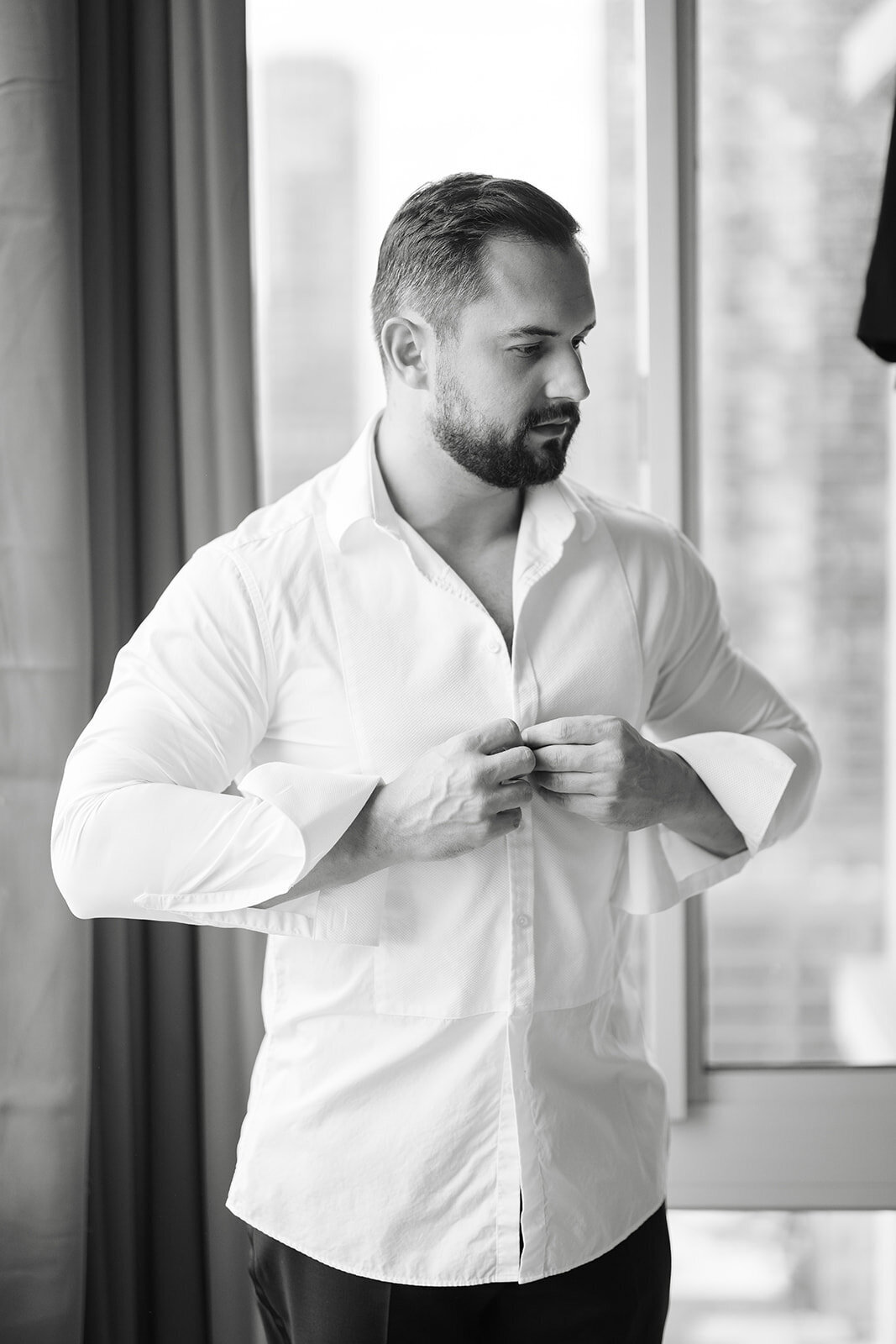 Lena and Peter_getting ready1