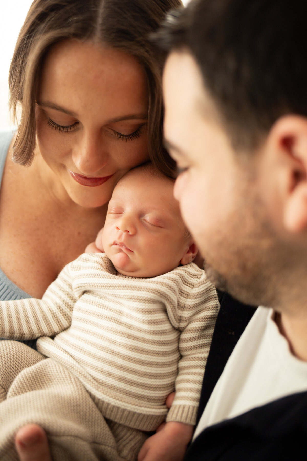 great-neck-in-home-newborn-session