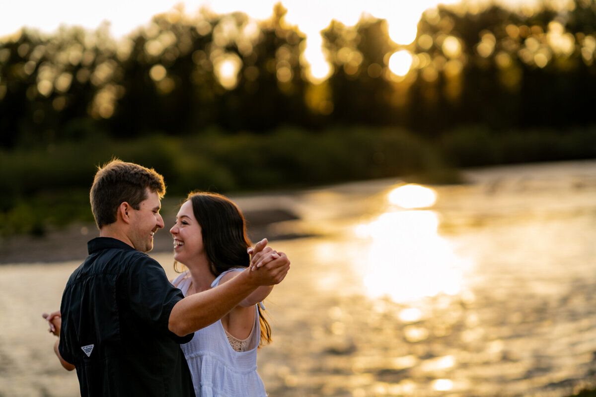 Salem-engagement-photographer-27