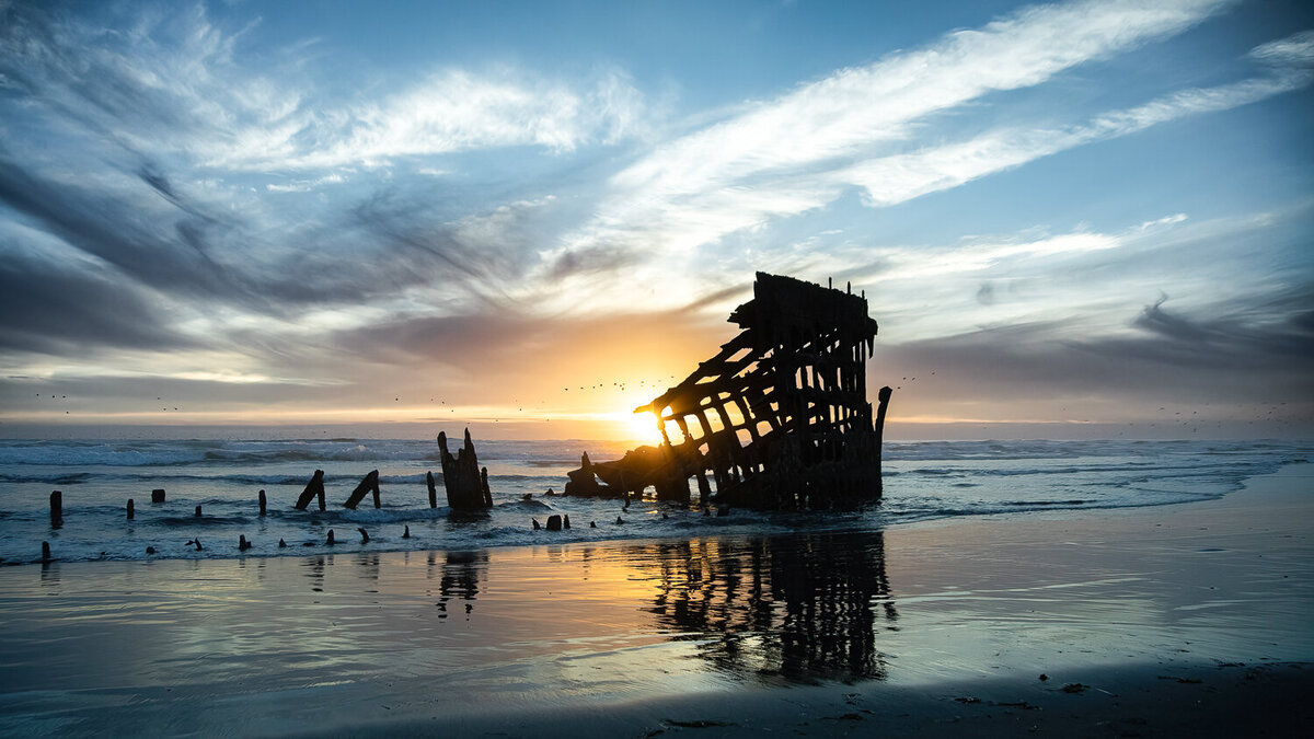 ship-wreck-sunset-water-seascape