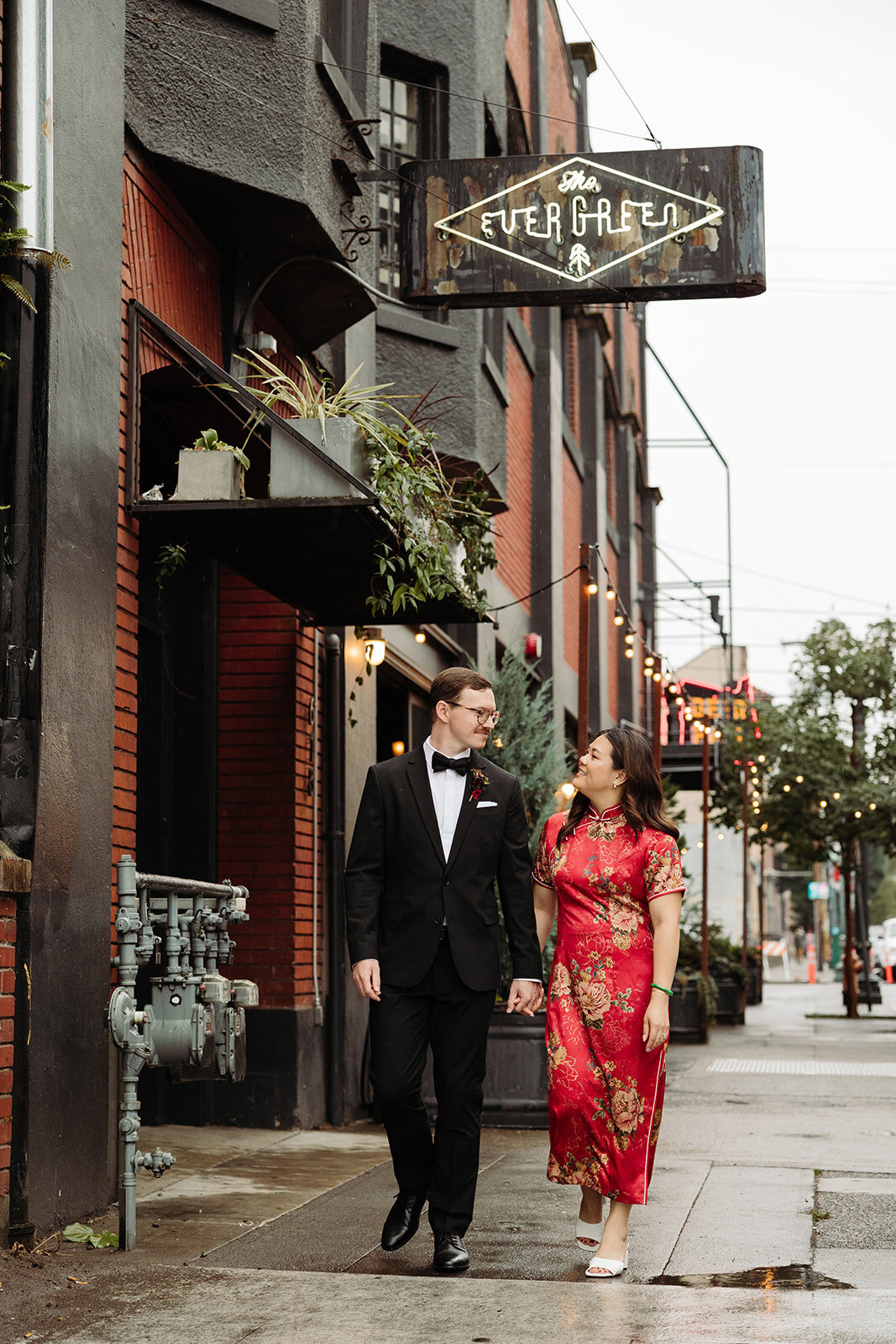 The Evergreen Chinese wedding outfit and portrait