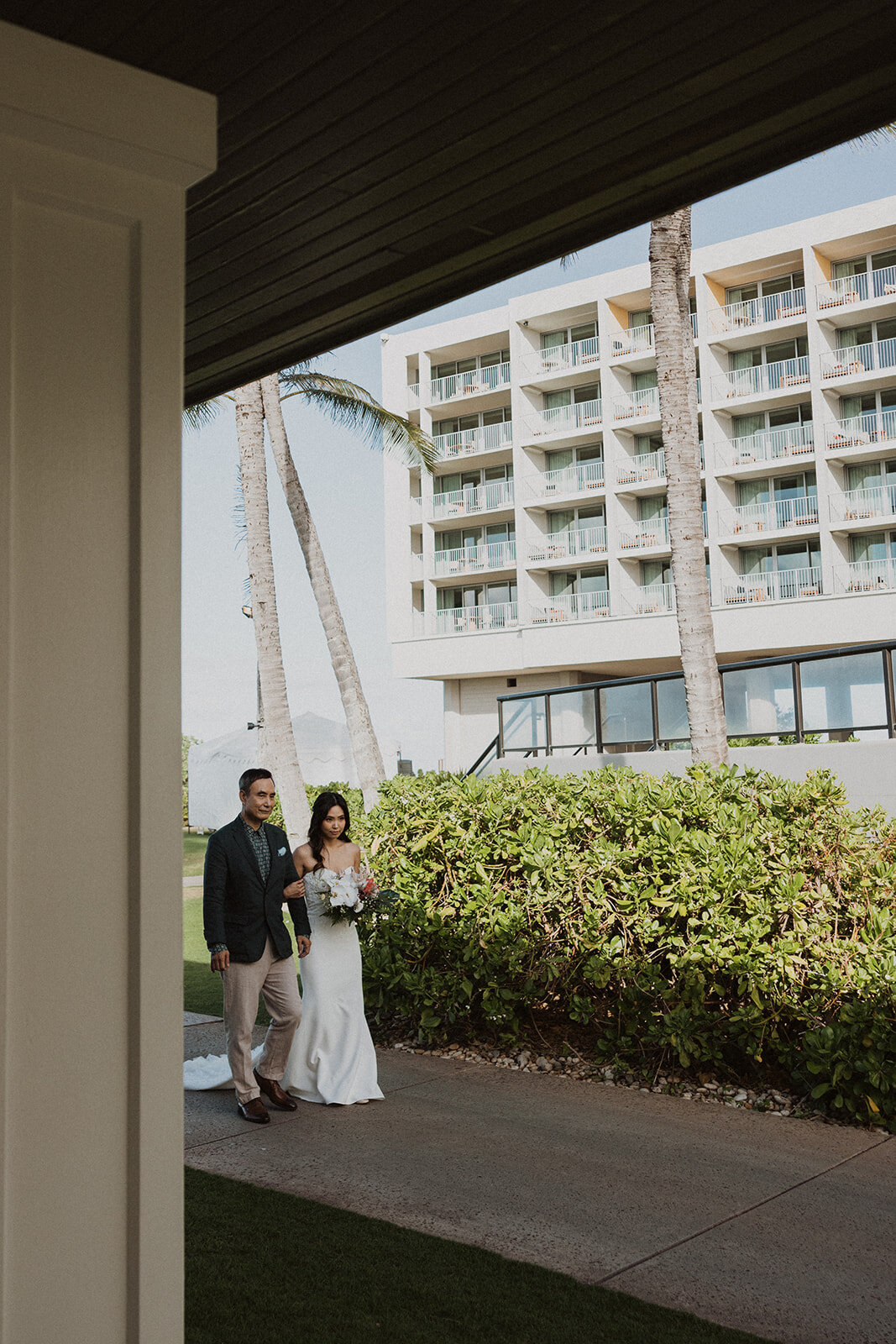 l-f-turtle-bay-hawaii-wedding-6408
