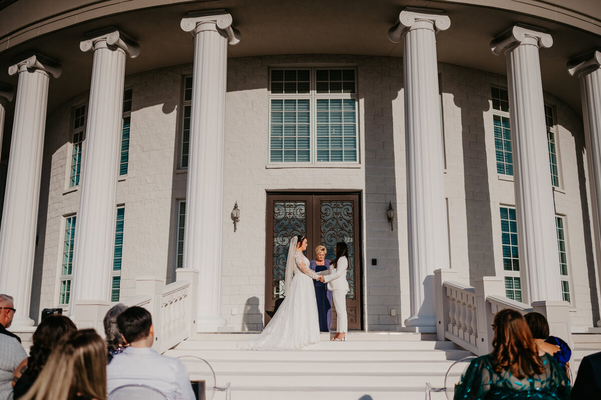 mariah-lacy-photo-whitehurst-gallery-elope-in-tampa-chantilly-chic-celebrations-19
