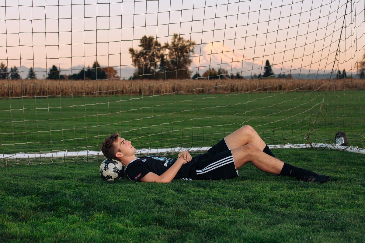 Tahoma Senior portraits soccer 55