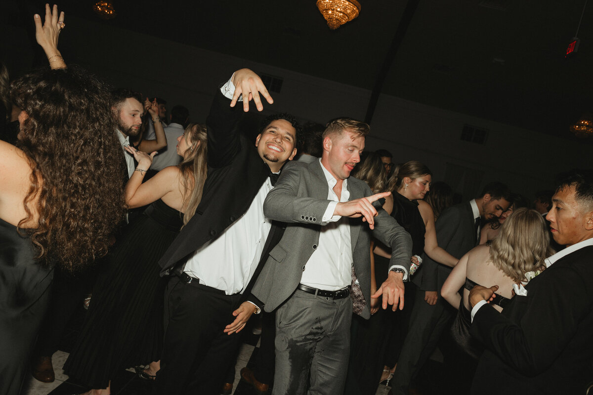 natalieandgarrettweddingar_emilyarwinephotography-232