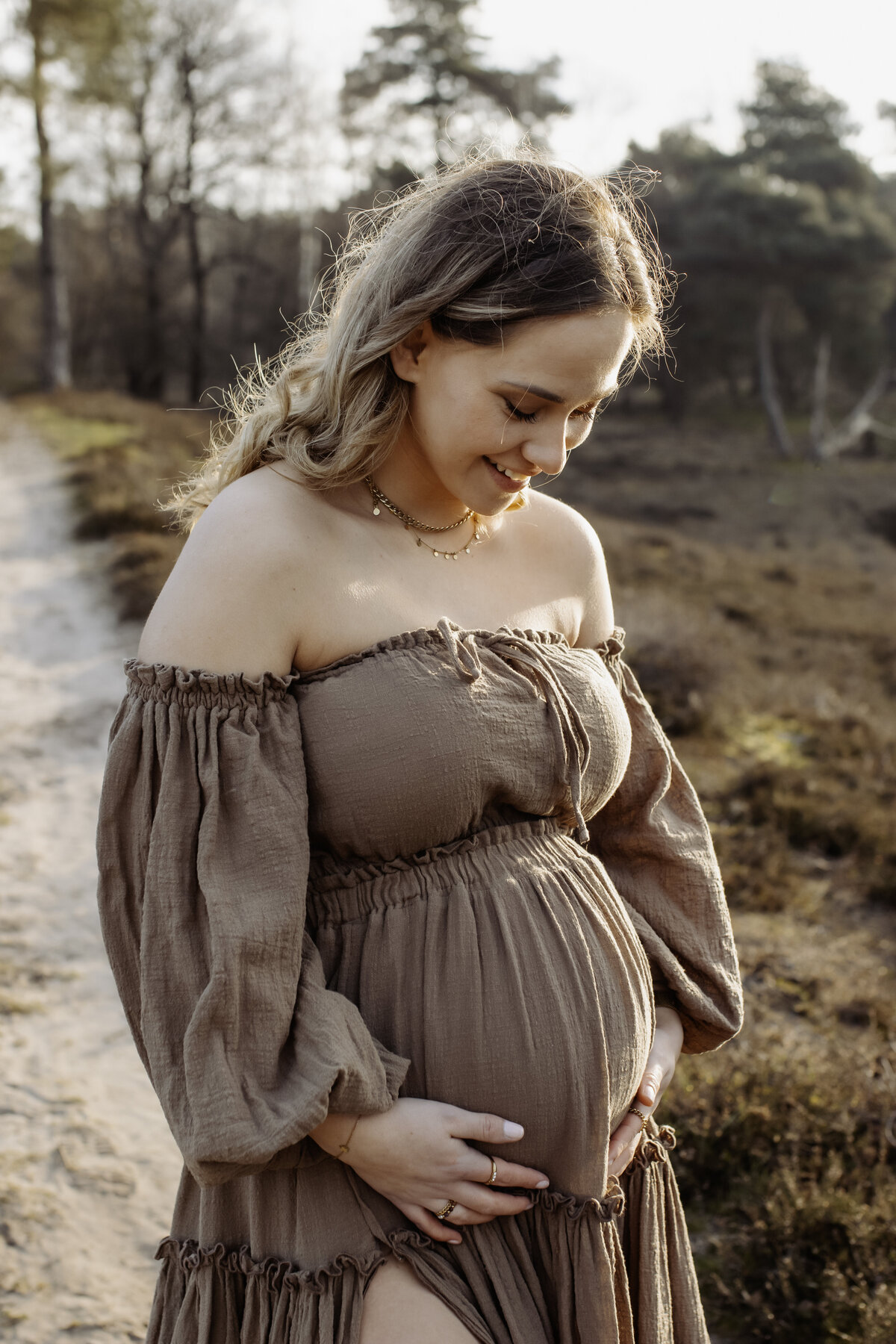 zwangerschapsfotograaf limburg, zwangerschapsfotograaf, zwangerschapsfotograaf haelen, zwangerschapsfotograaf roermond, zwangerschapsfotograaf leudal, zwangerschapsfotograaf haelen, zwangerschapsfotograaf in de buurt van haelen