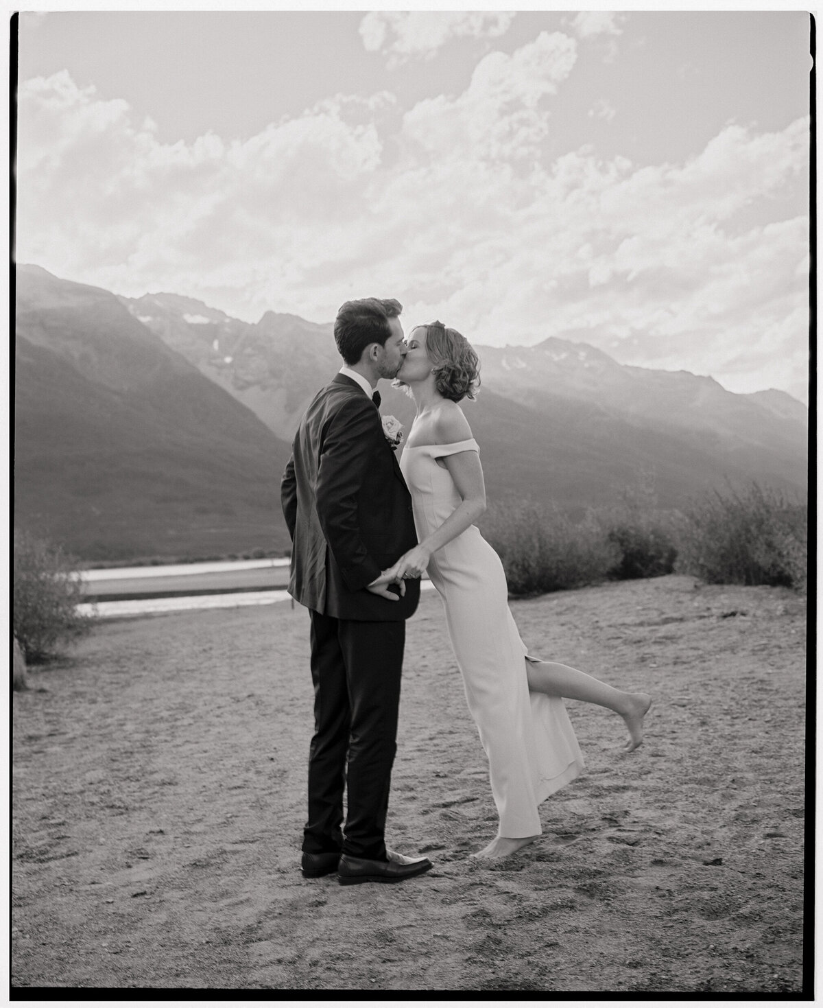 Glenorchy-Elopement-Zara-Staples-Film-Photographer-58