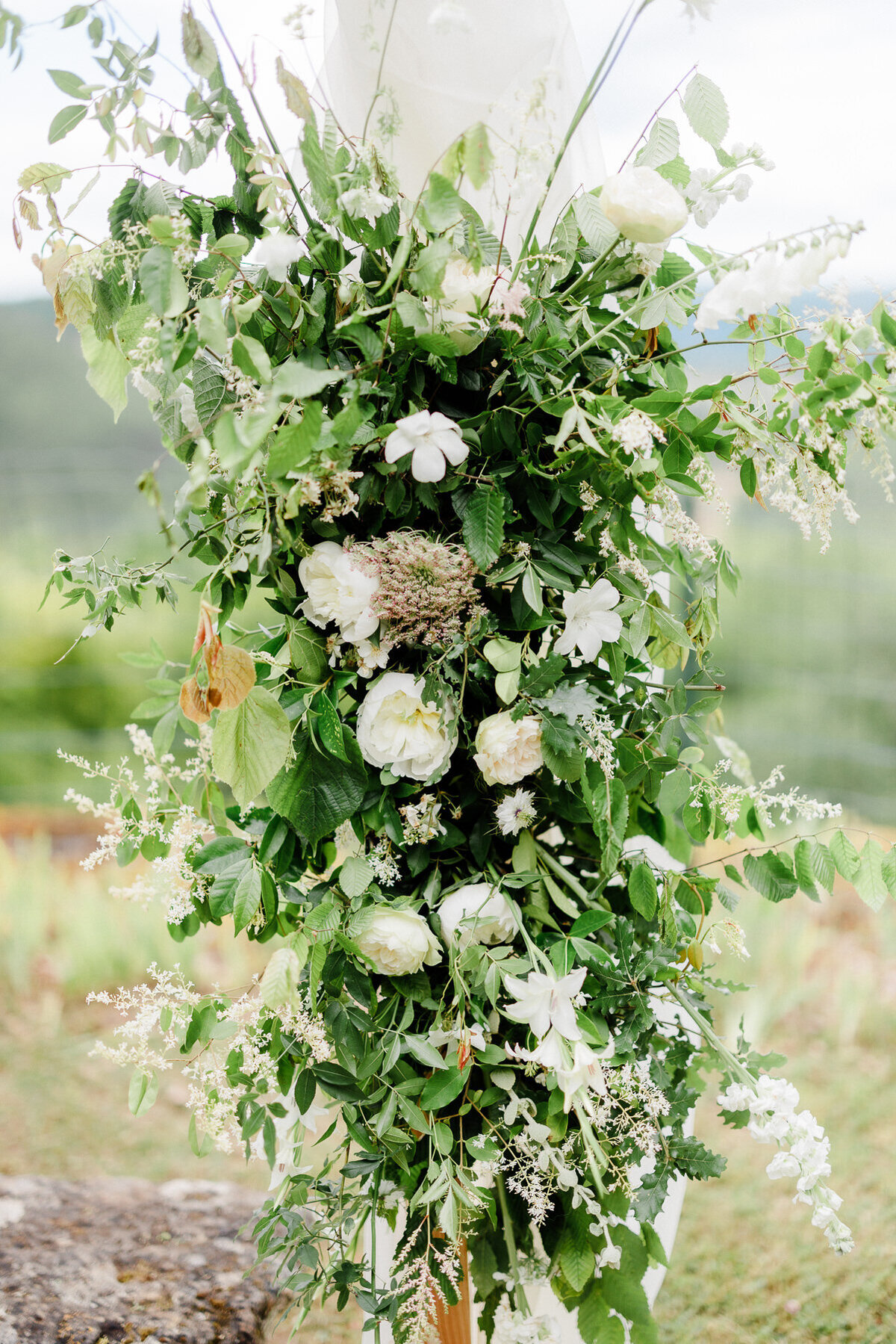 Modern_Chic_Chateau_Valouze_Destination_Wedding_Photographer-68